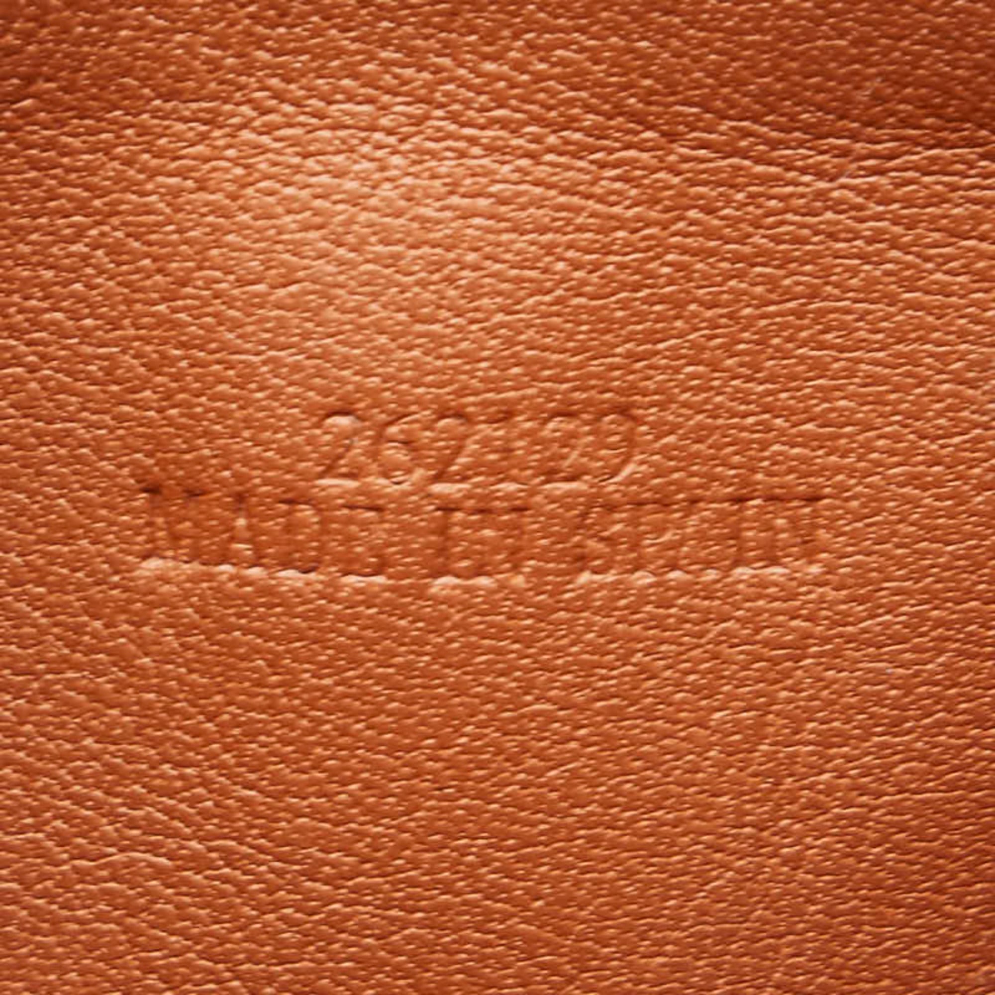 Loewe Beige Leather Long Wallet (Bi-Fold) (Pre-Owned)