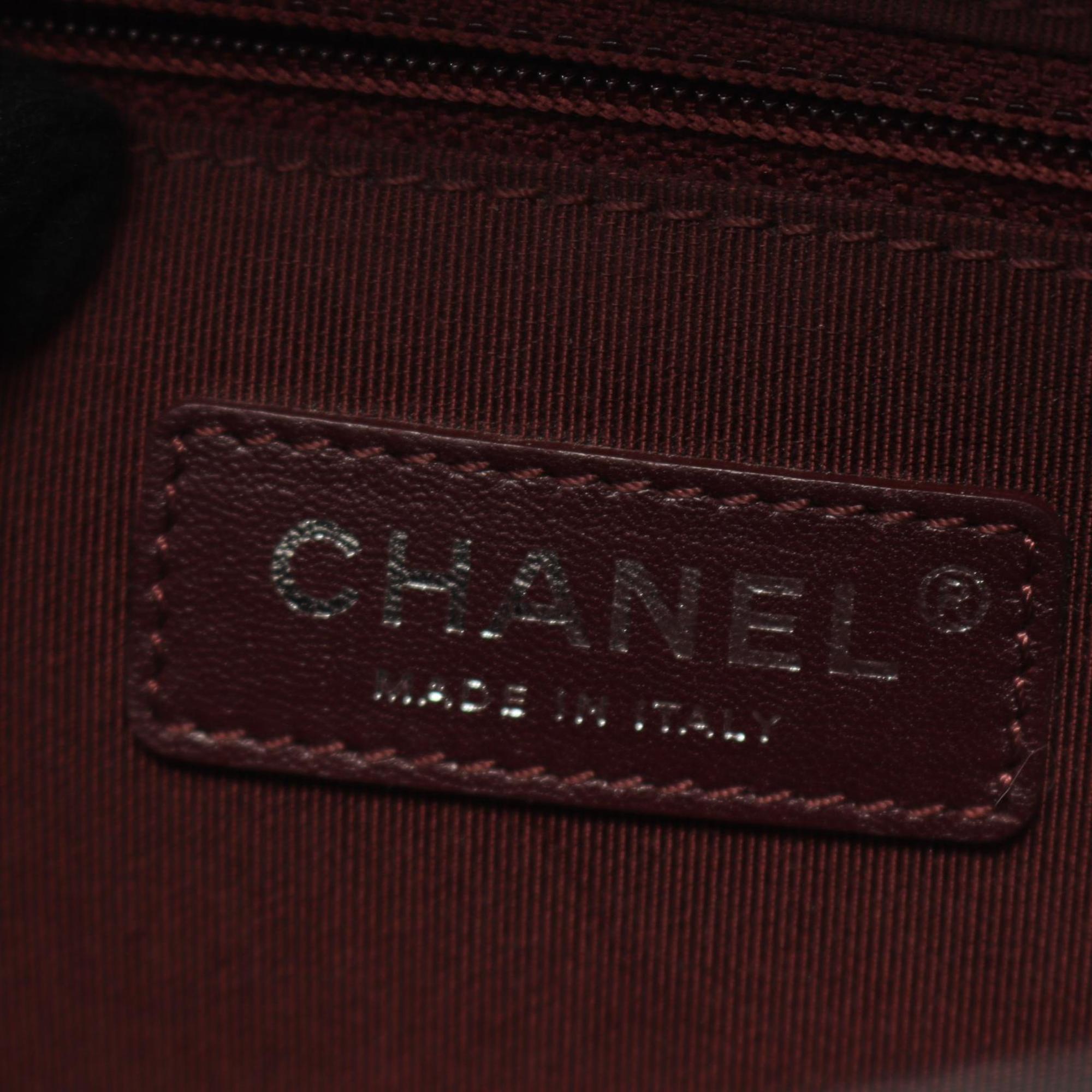 Chanel Black Grained Calfskin Handbag Shoulder Bag (Pre-Owned)