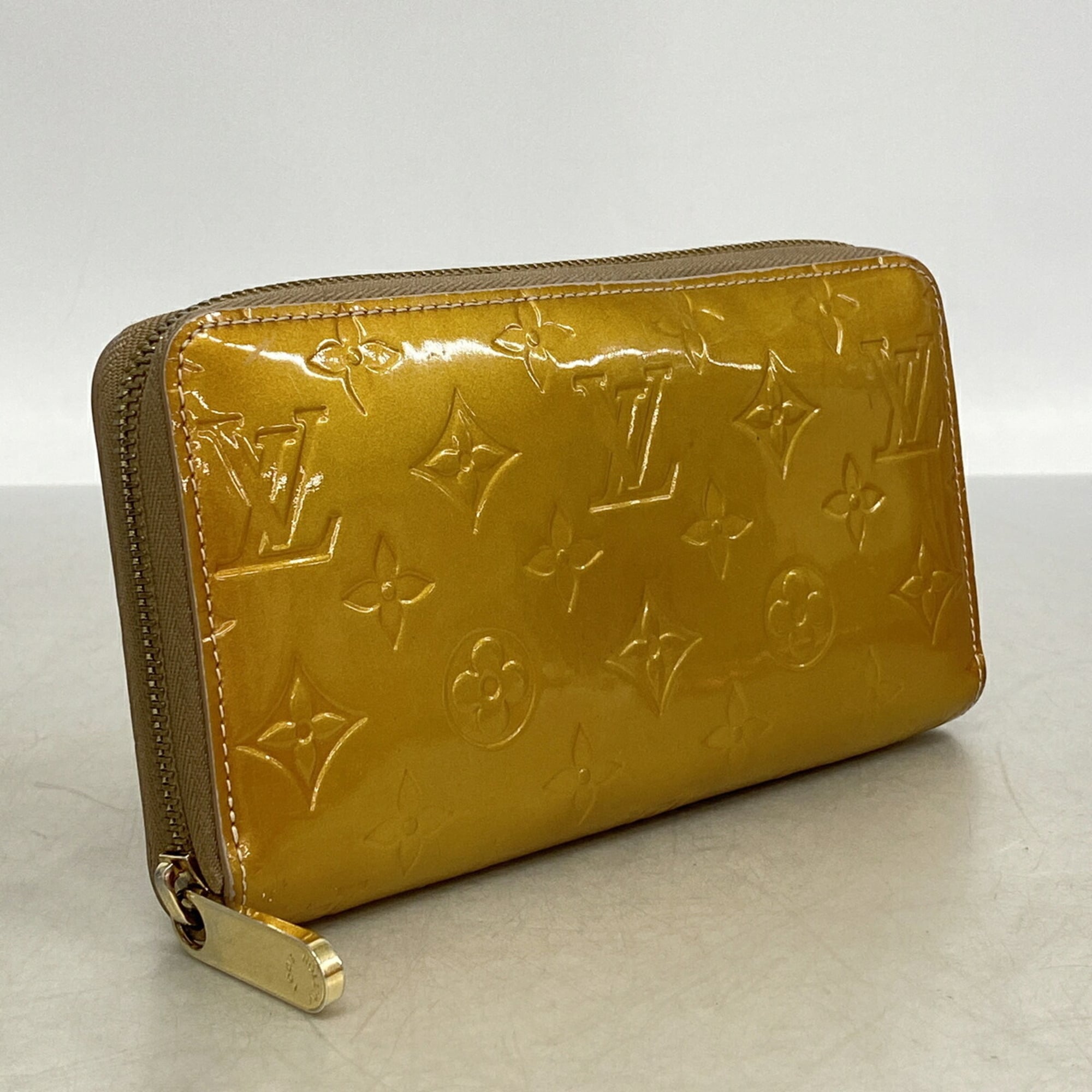 Louis Vuitton Beige Poodle Long Wallet (Bi-Fold) (Pre-Owned)