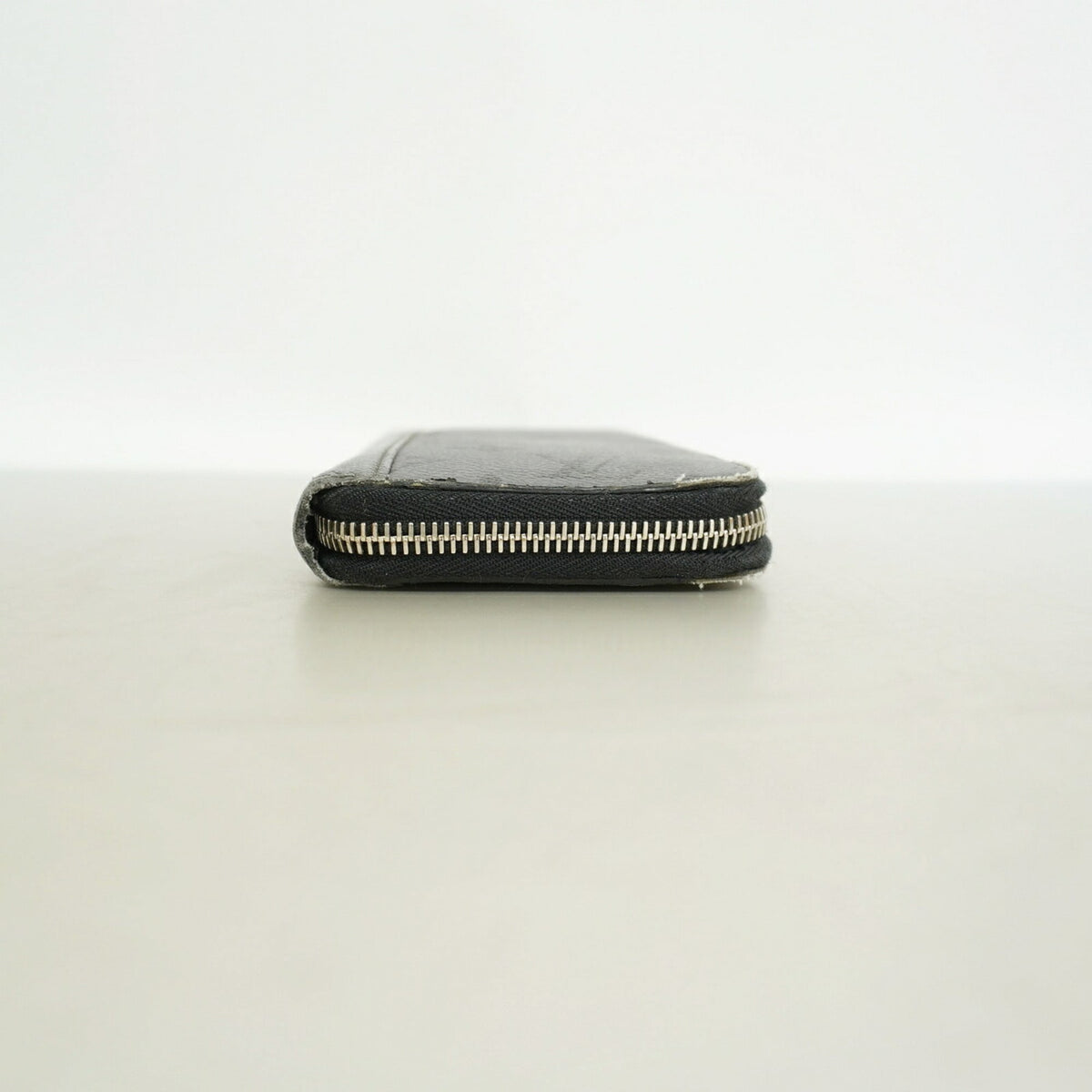 Louis Vuitton Silver Long Wallet (Bi-Fold) (Pre-Owned)