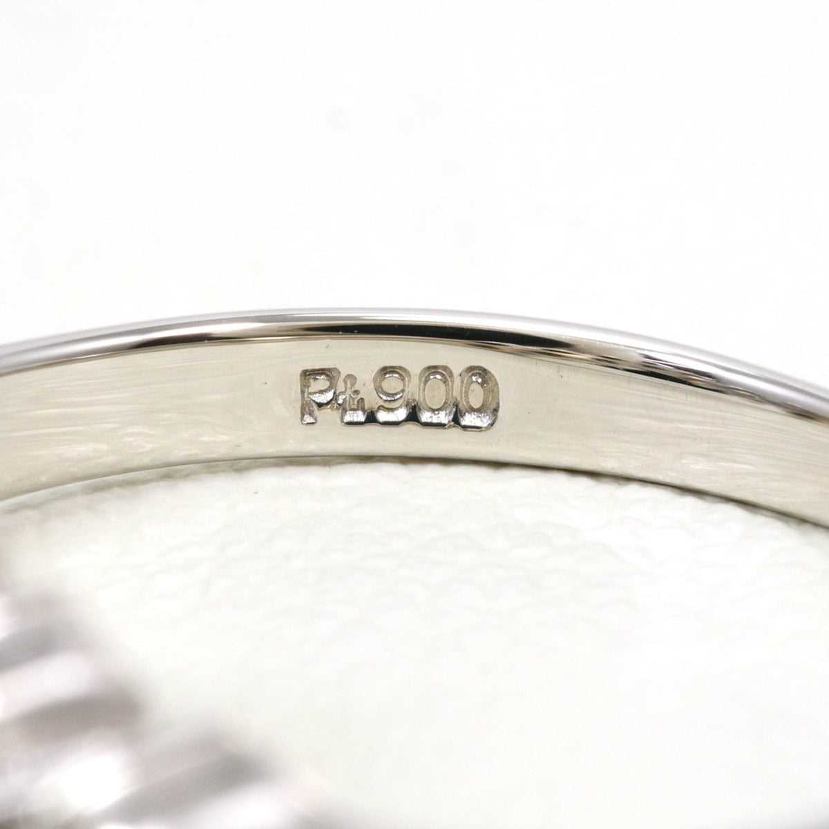 Unbranded Platinum Platinum 900 Band Ring (Pre-Owned)