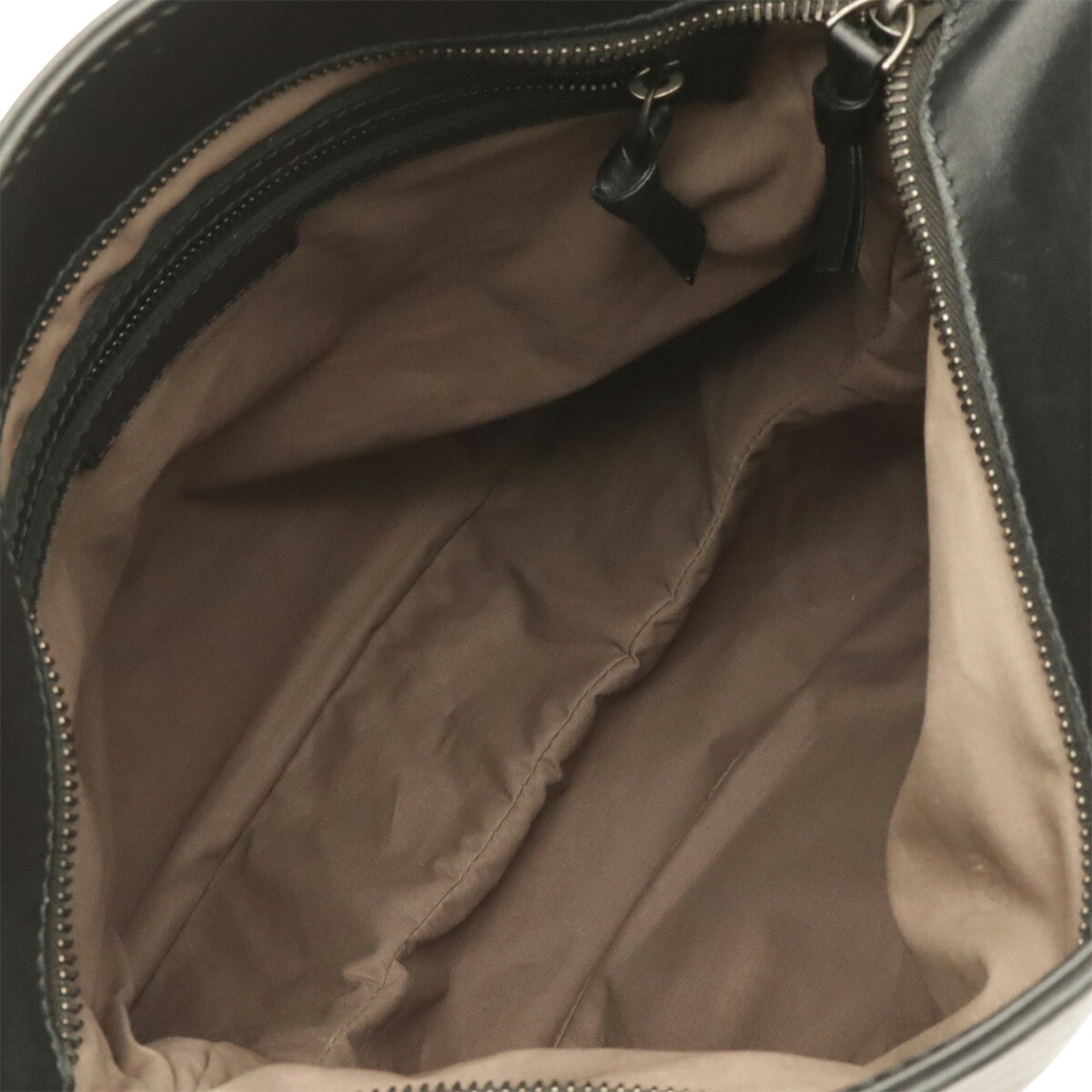 Bottega Veneta Black Intrecciato Shoulder Bag (Pre-Owned)