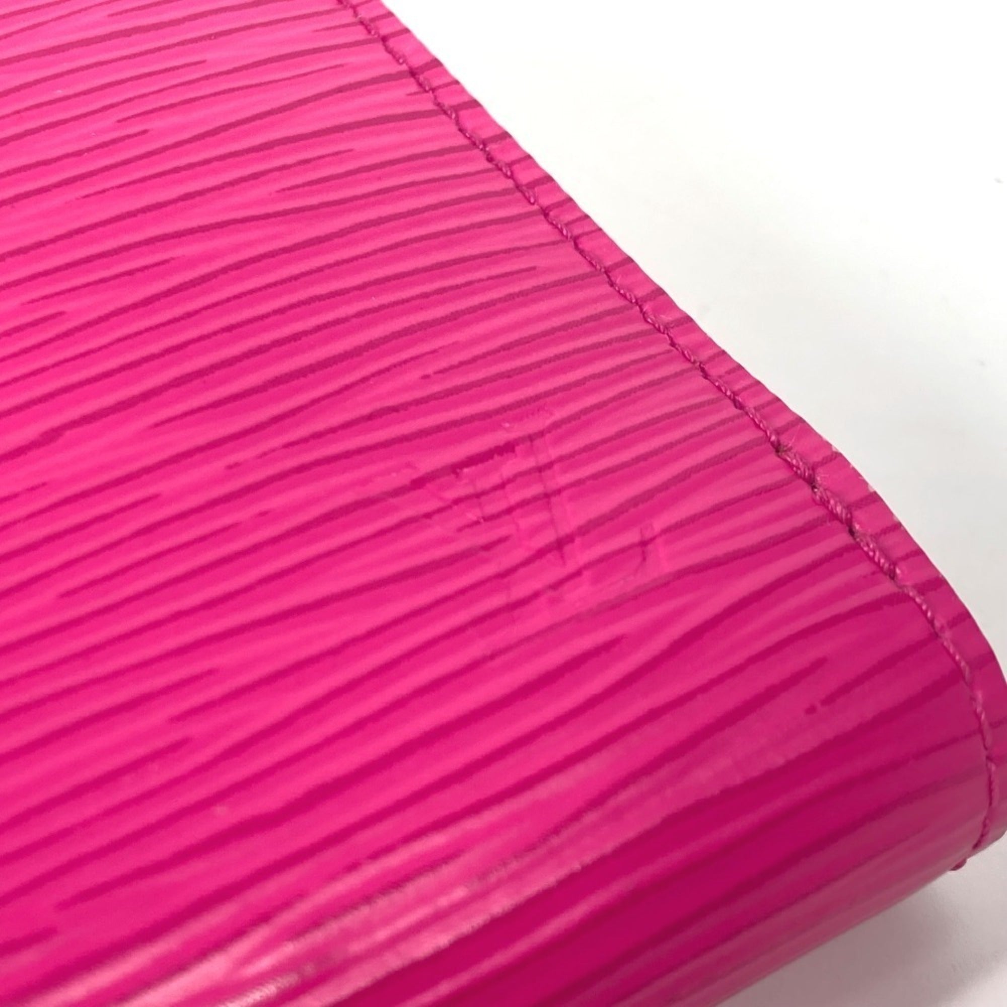 Louis Vuitton Pink Epi Leather Long Wallet (Bi-Fold) (Pre-Owned)