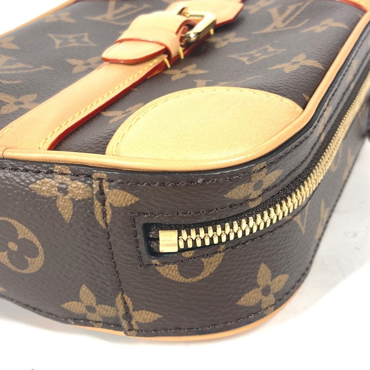 Louis Vuitton Brown Monogram Handbag Pochette Shoulder Bag (Pre-Owned)