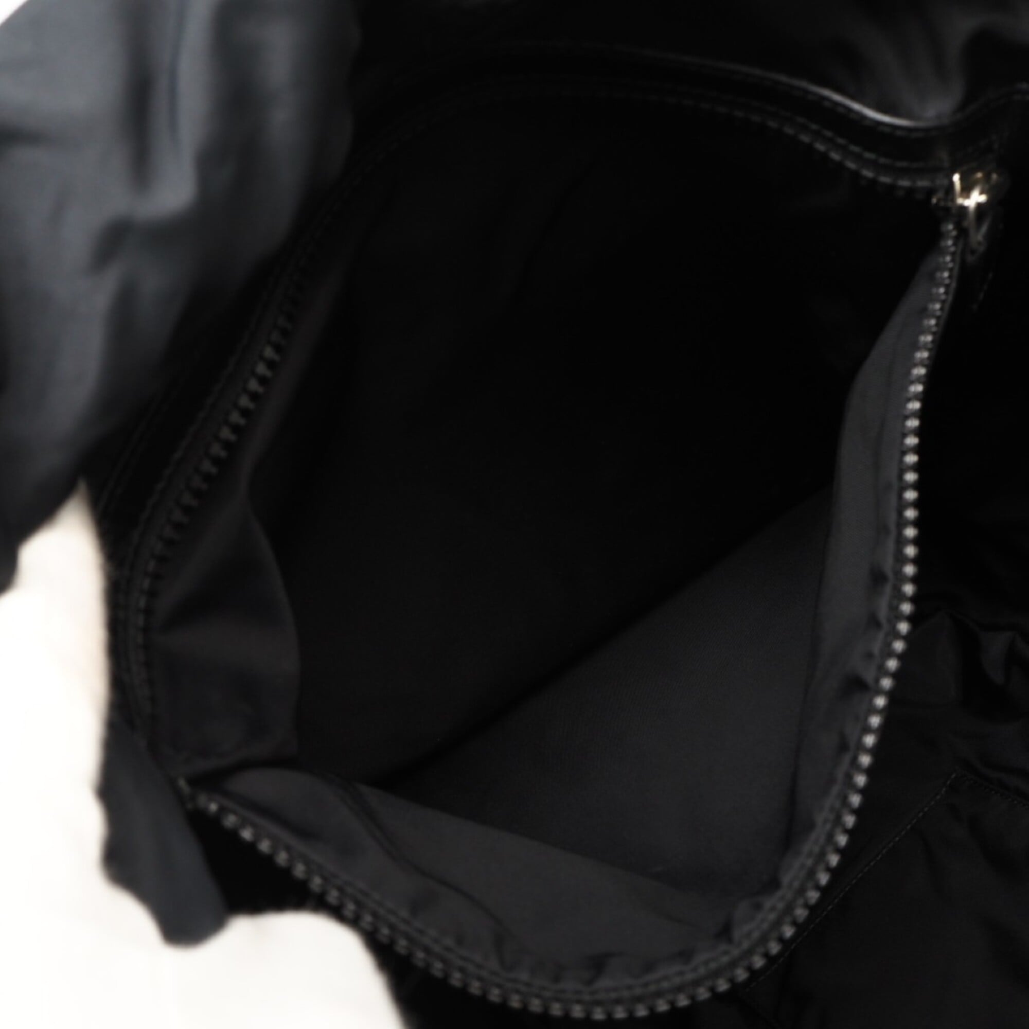 Gucci Black Multi-Color Nylon Backpack (Pre-Owned)