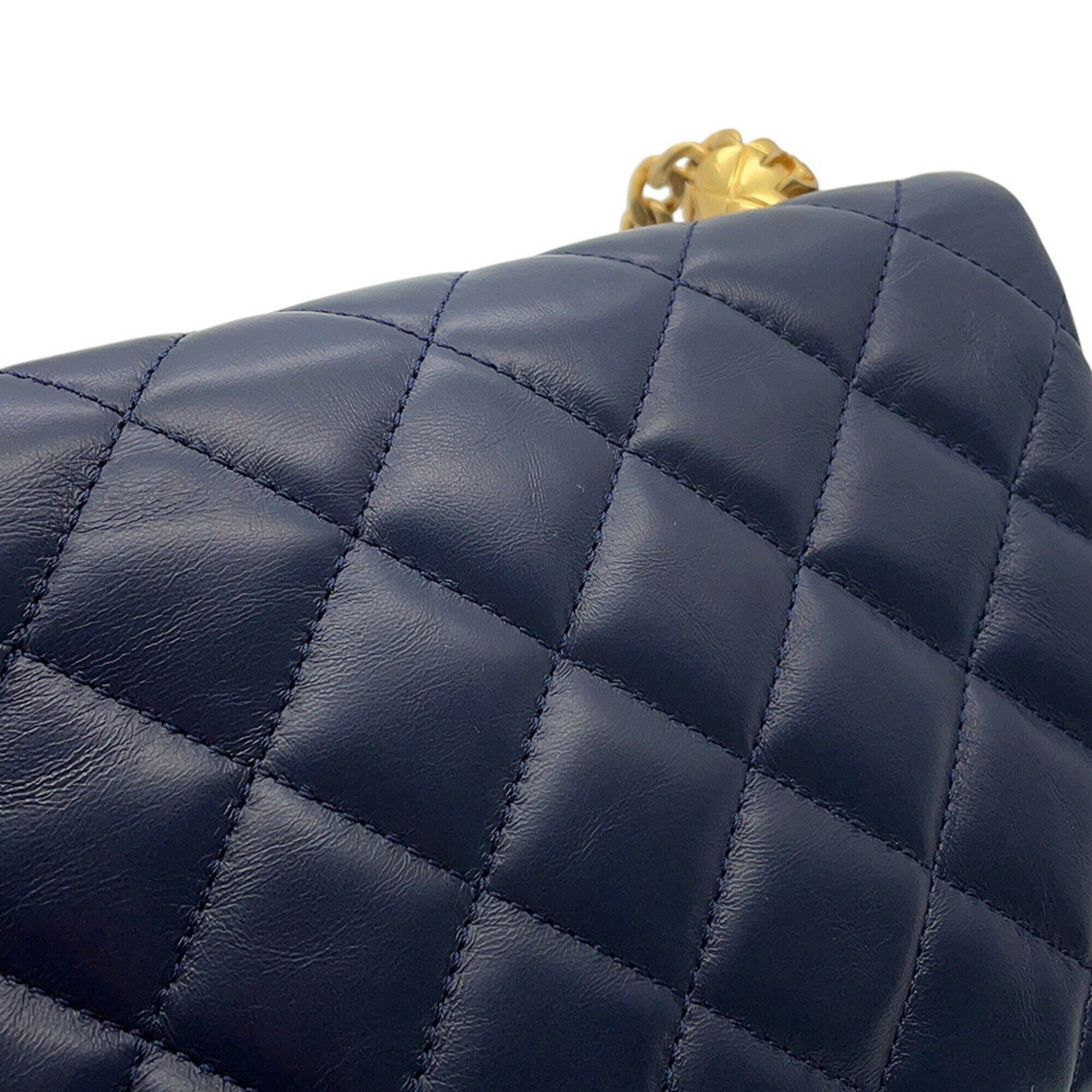 Chanel Navy Leather Handbag Shoulder Bag (Pre-Owned)