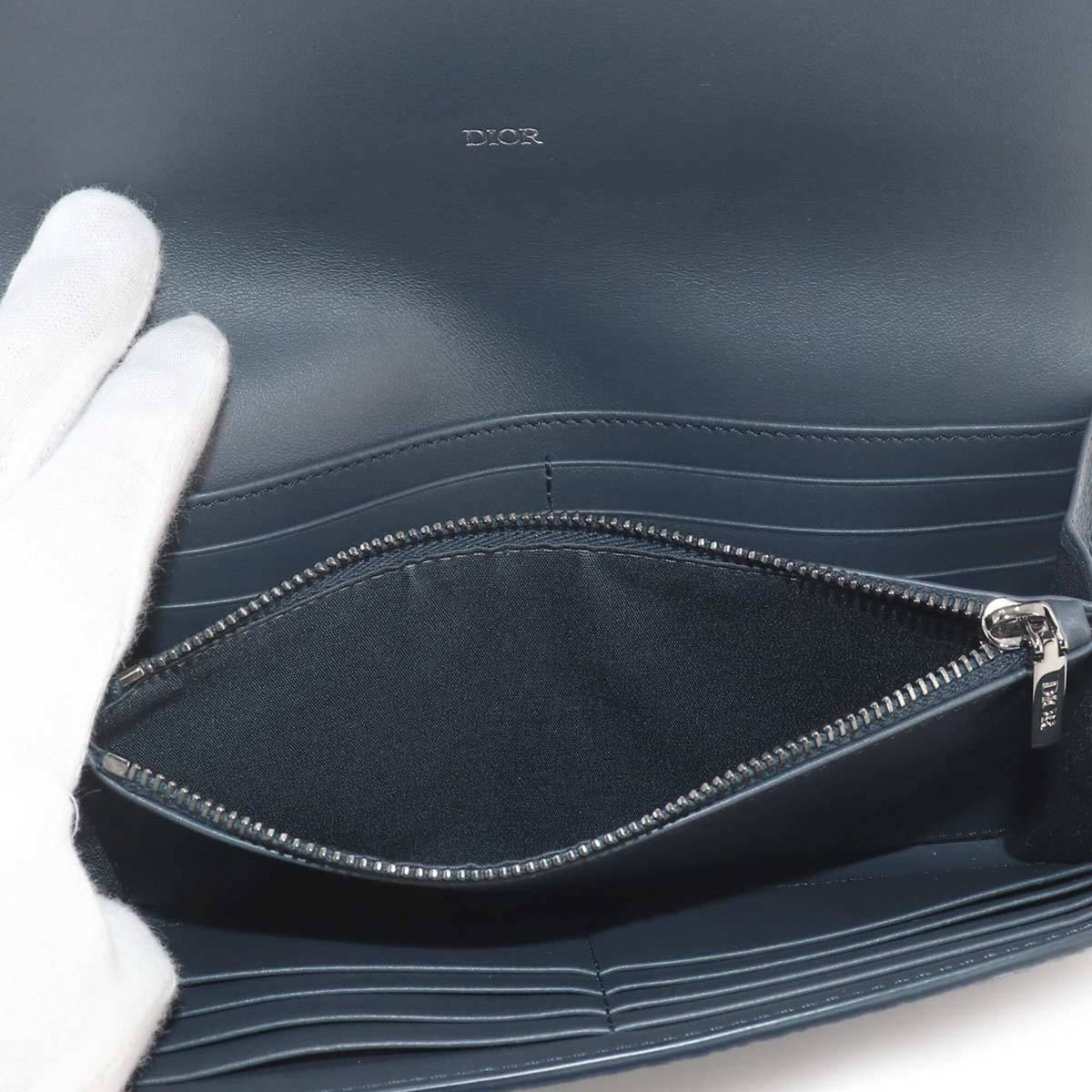 Christian Dior Blue Navy Leather Long Wallet (Bi-Fold) (Pre-Owned)