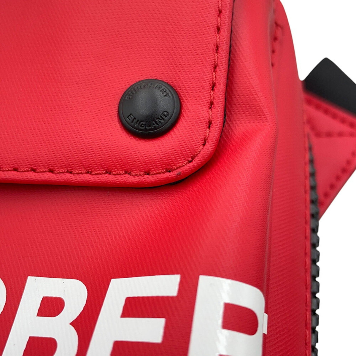 Burberry Black Red Color White Pvc Crossbody Bag Shoulder Bag (Pre-Owned)