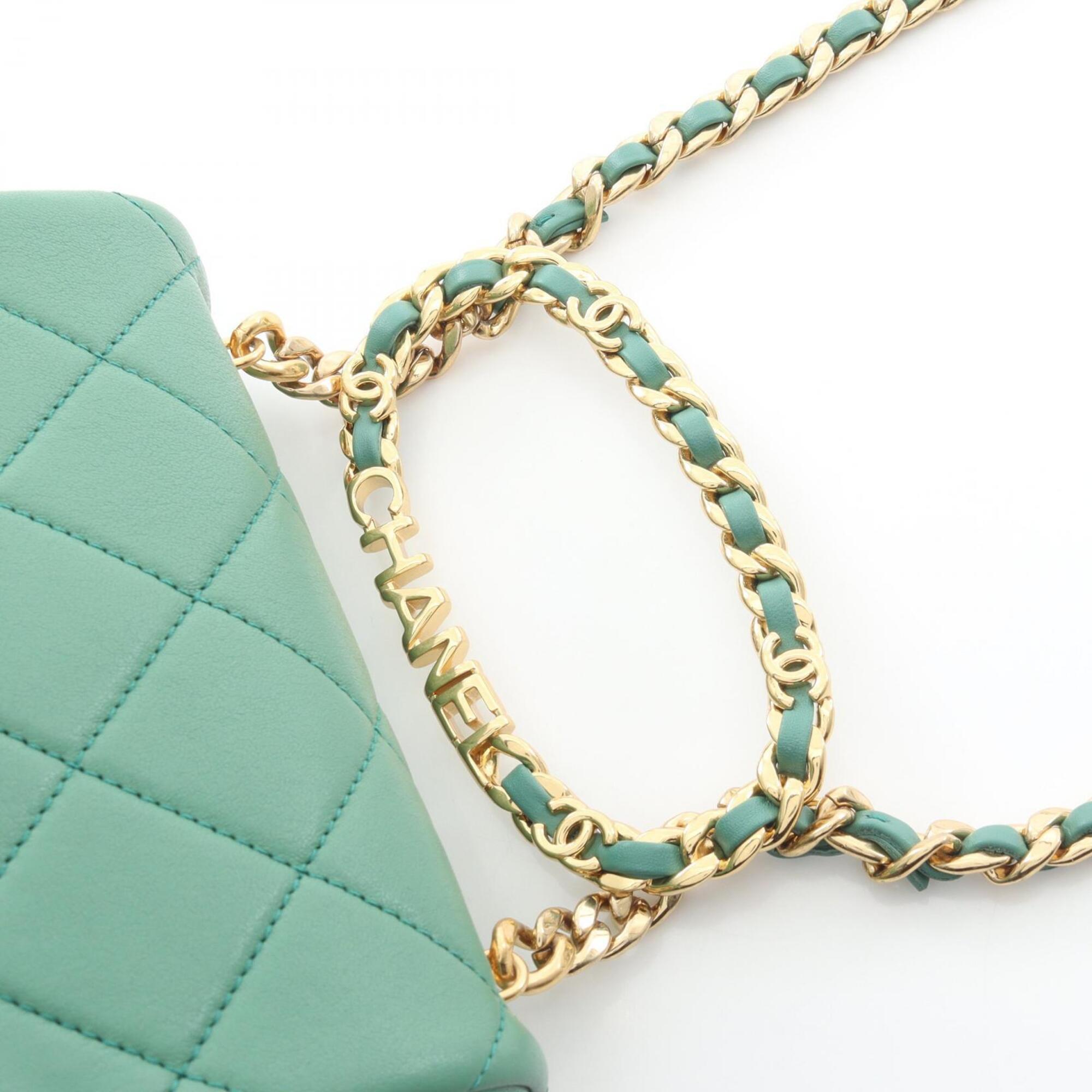 Chanel Green Leather Handbag Shoulder Bag (Pre-Owned)