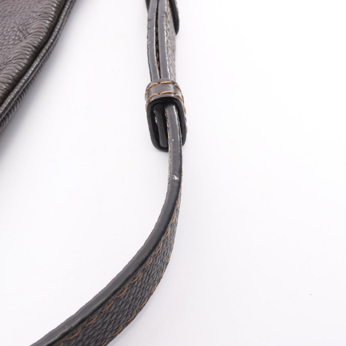 Loewe Brown Leather Shoulder Bag (Pre-Owned)
