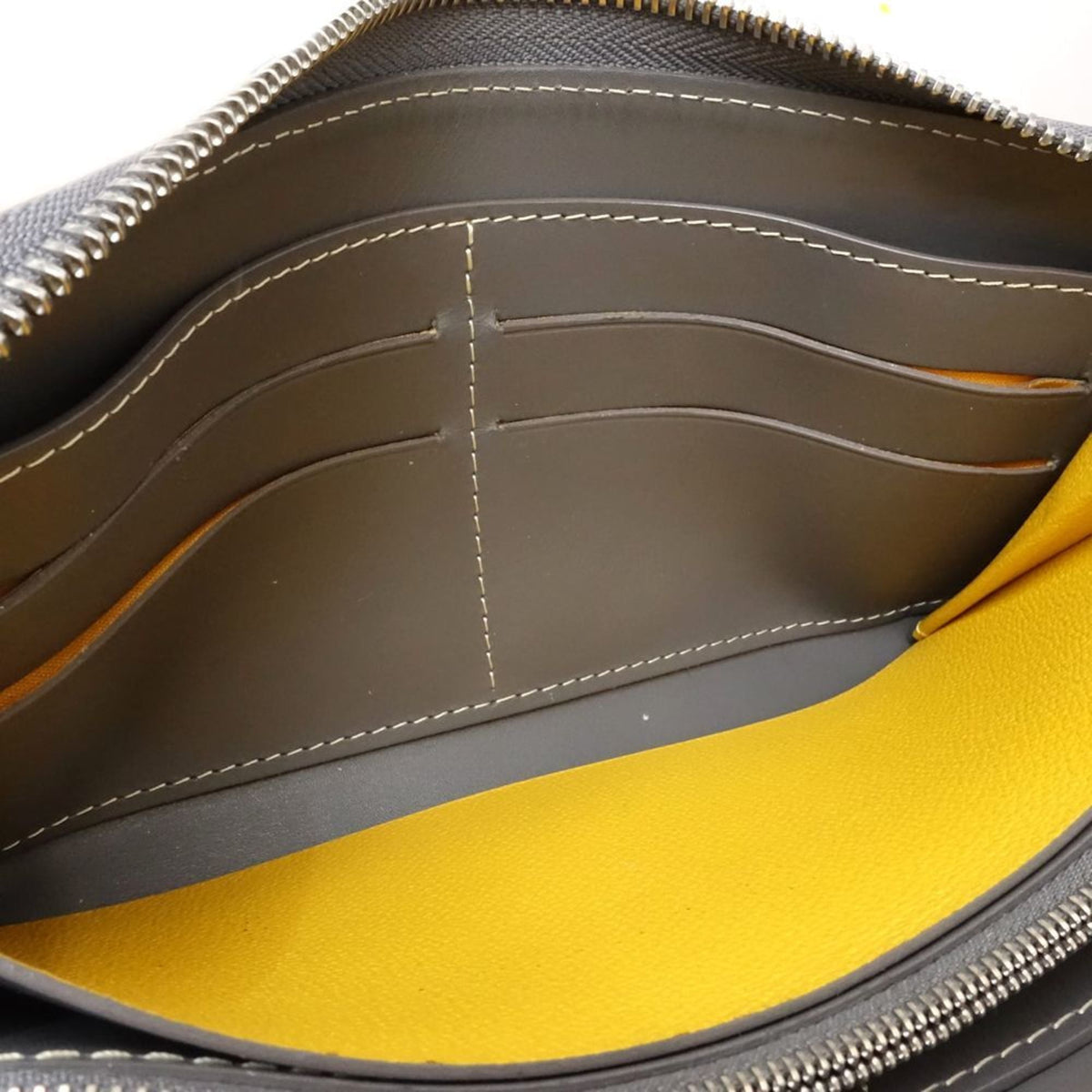 Goyard Gray Leather Pvc Coin Purse/Coin Case (Pre-Owned)