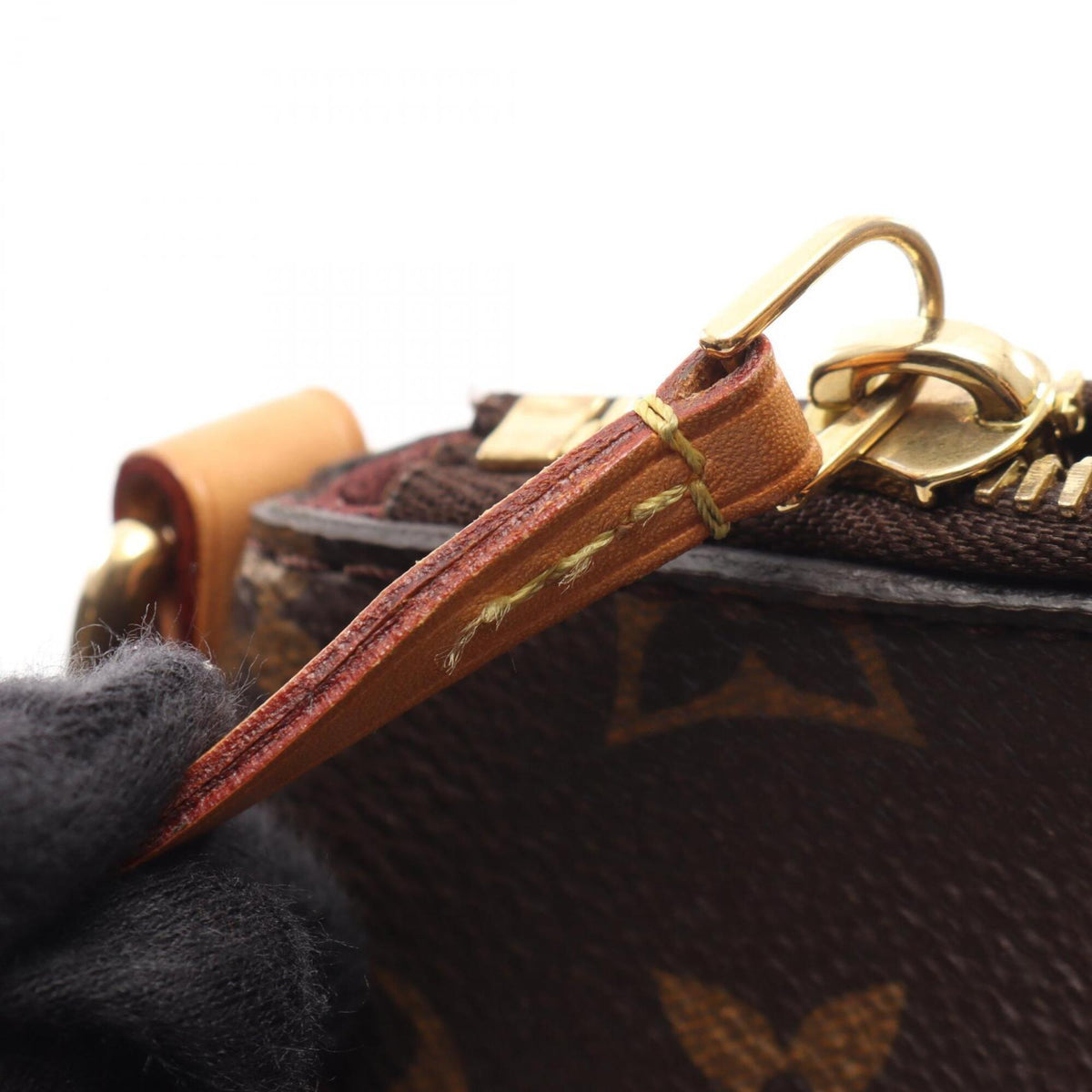 Louis Vuitton Monogram Brown Coated Canvas Leather Handbag (Pre-Owned)