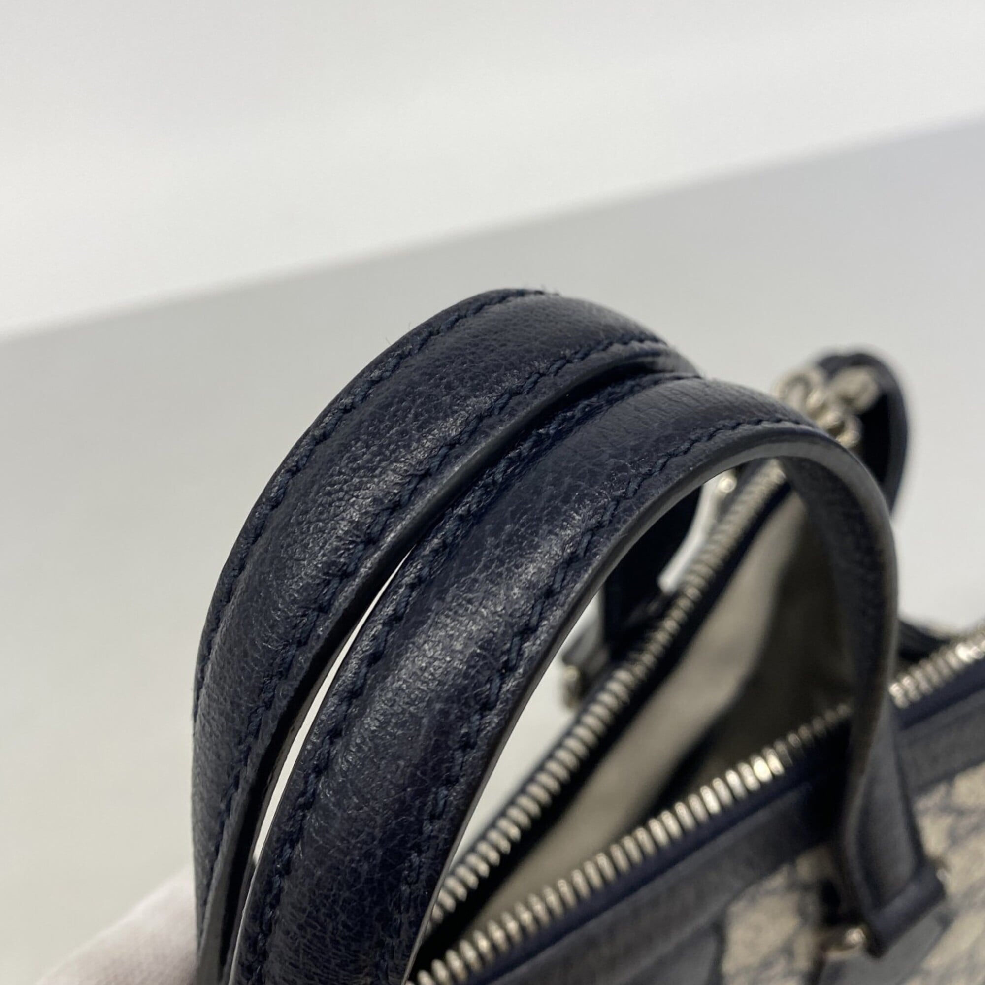 Gucci Navy Pvc Handbag (Pre-Owned)