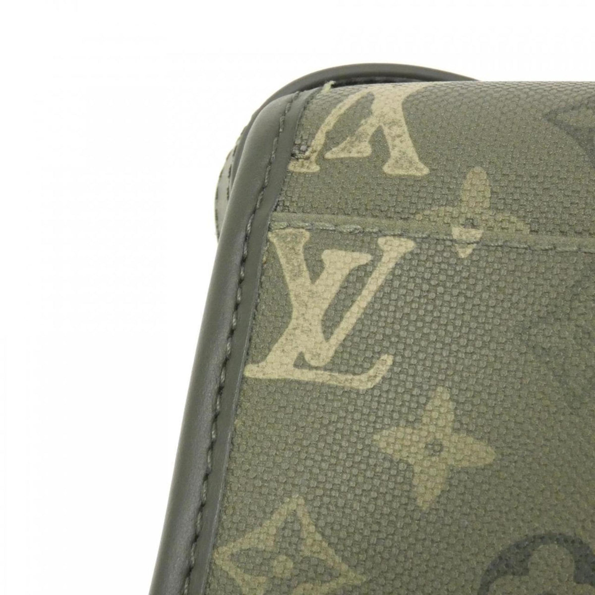 Louis Vuitton Khaki Coated Canvas Shoulder Bag (Pre-Owned)