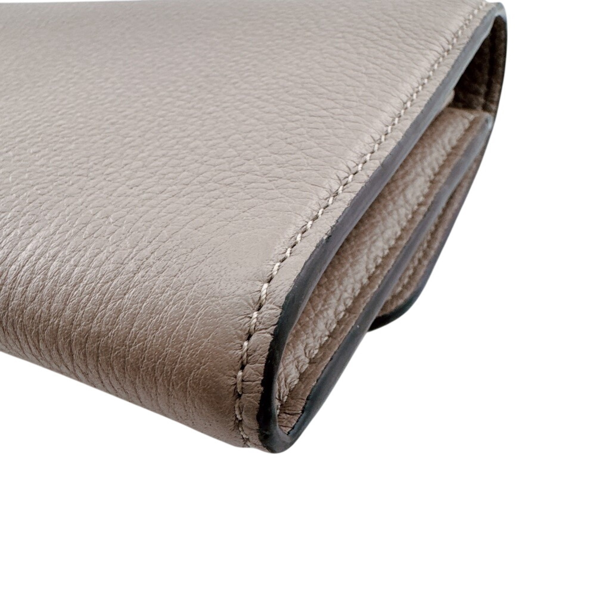 Gucci Beige Leather Long Wallet (Bi-Fold) (Pre-Owned)