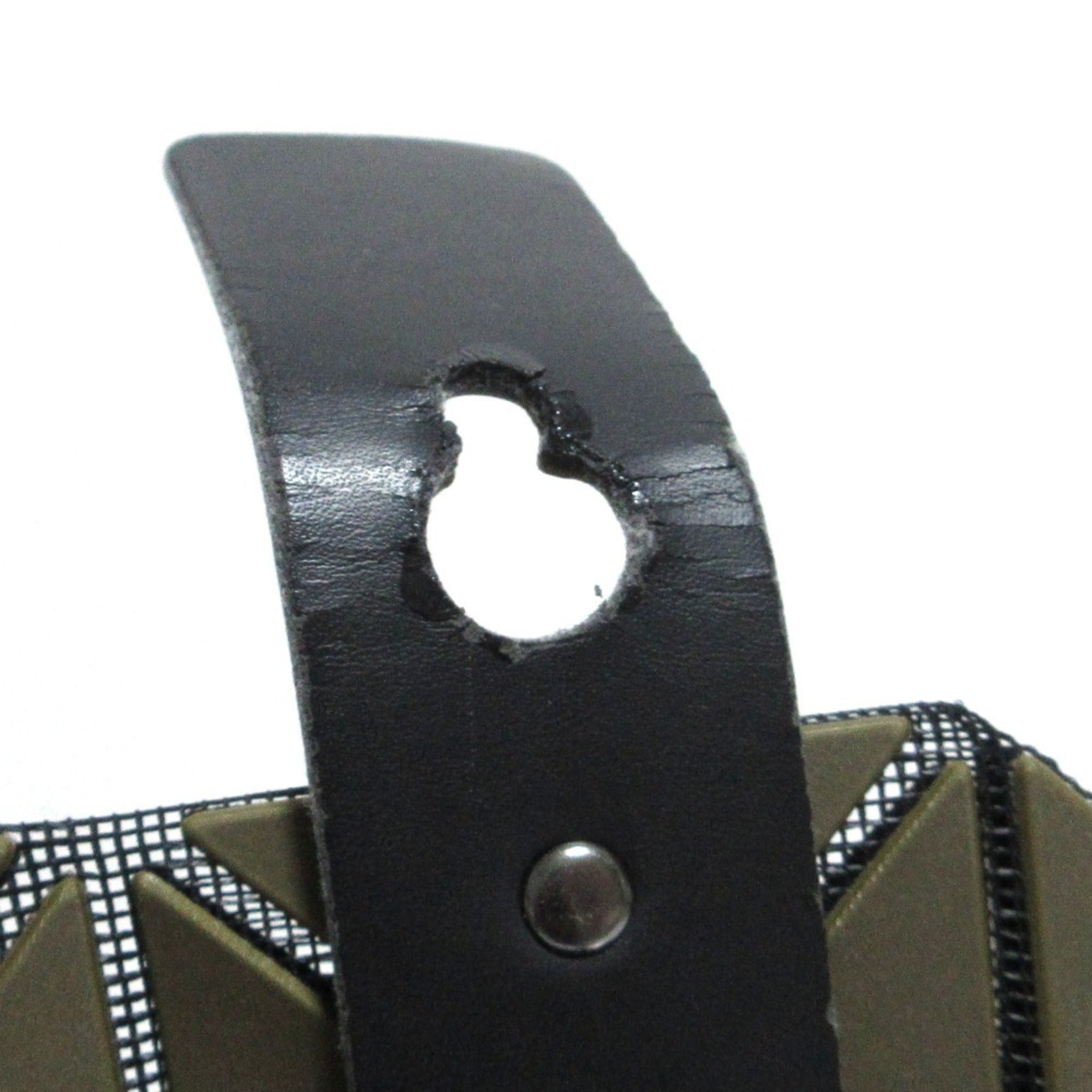 Bao Bao Issey Miyake Khaki Vinyl Polyester Nylon Brass Polyurethane Shoulder Bag (Pre-Owned)