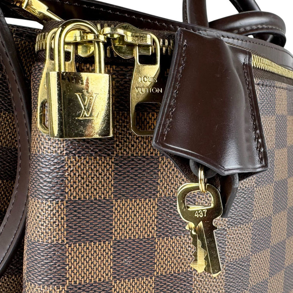 Louis Vuitton Brown Damier Canvas Damier Canvas Handbag Shoulder Bag (Pre-Owned)