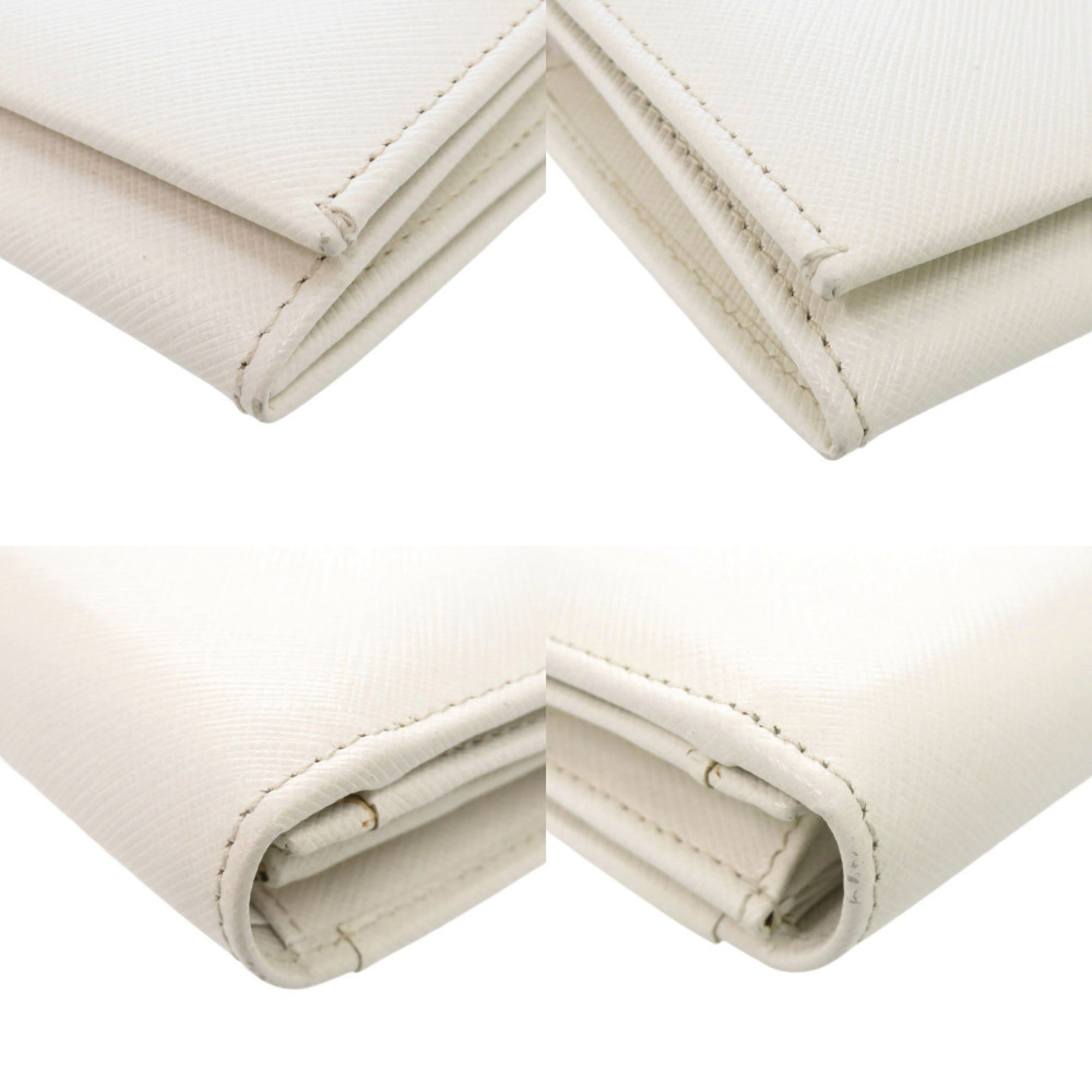 Salvatore Ferragamo White Leather Long Wallet (Bi-Fold) (Pre-Owned)