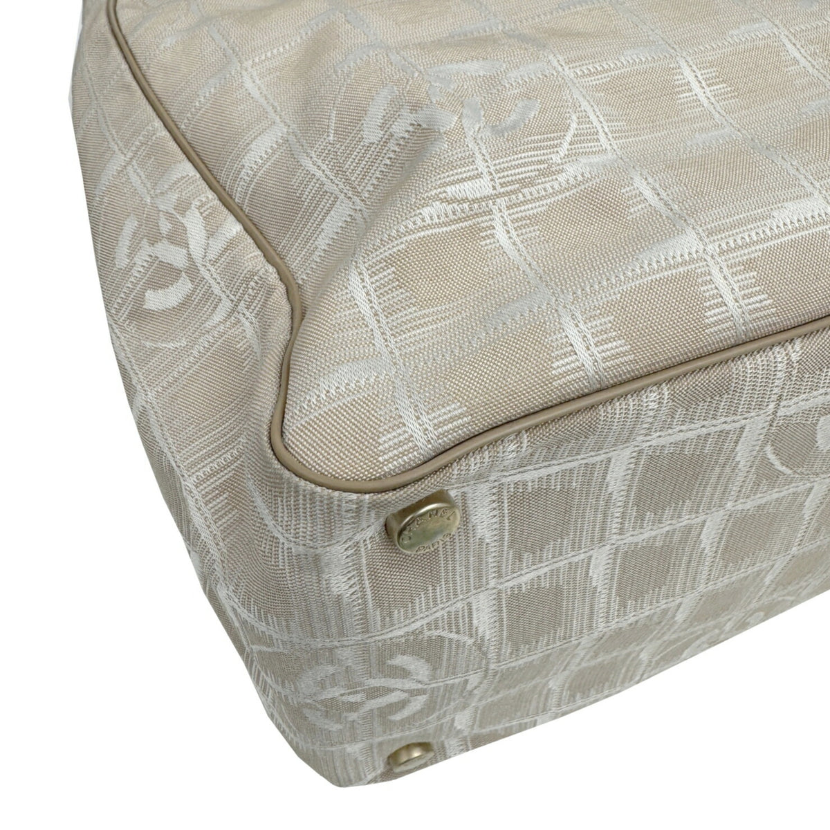 Chanel Beige New Travel Line Tote Bag (Pre-Owned)