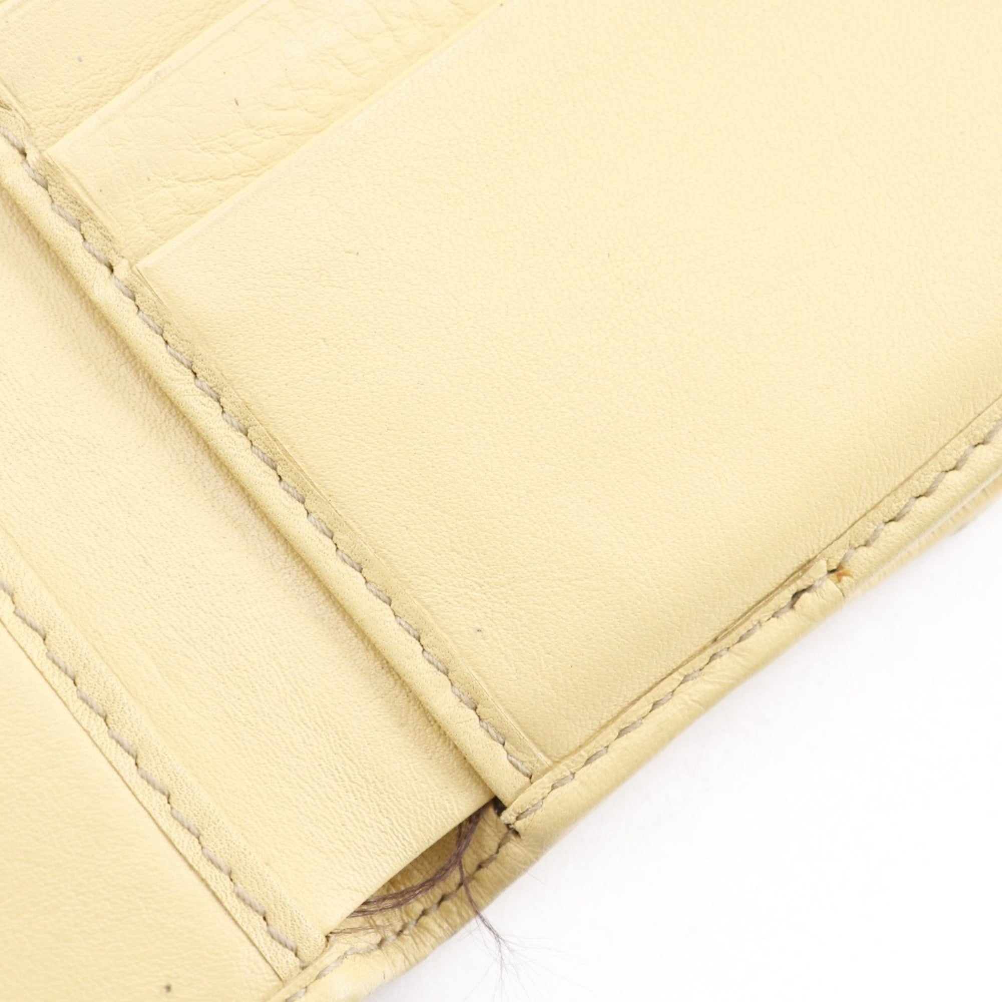 Gucci Beige Gg Canvas Wallet (Bi-Fold) (Pre-Owned)