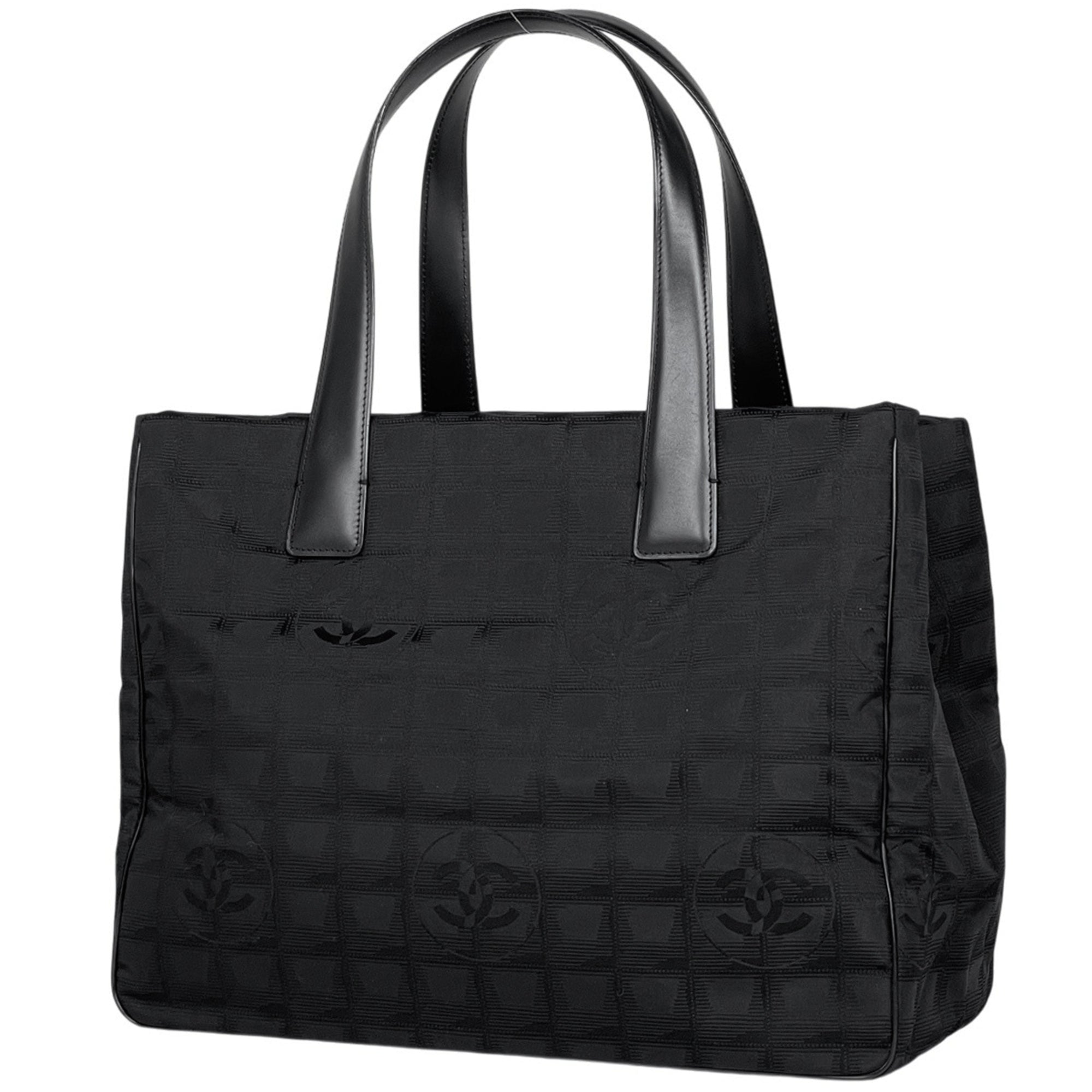 Chanel New Travel Line Black Jacquard Nylon Leather Shoulder Bag (Pre-Owned)