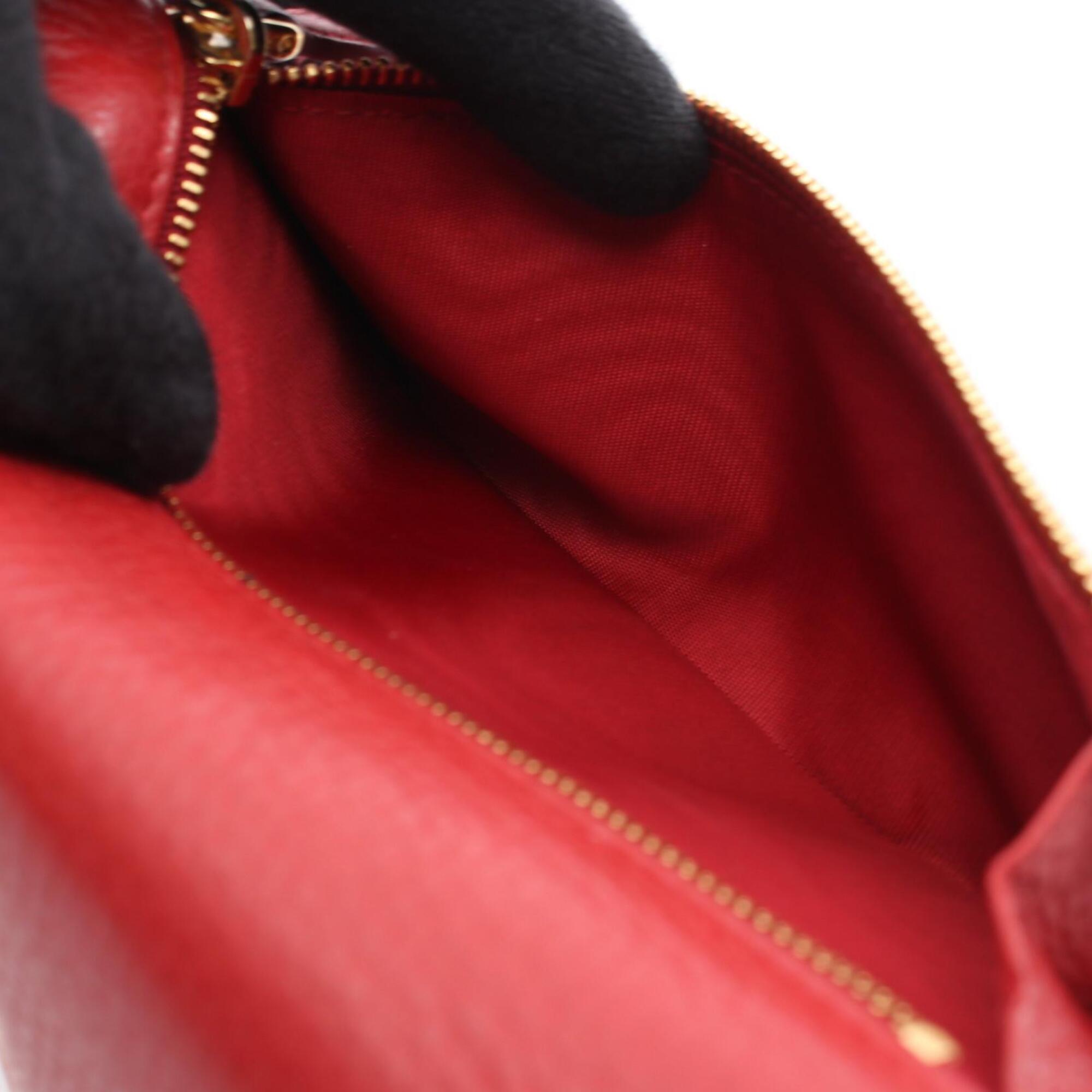 Prada Red Color Leather Long Wallet (Bi-Fold) (Pre-Owned)