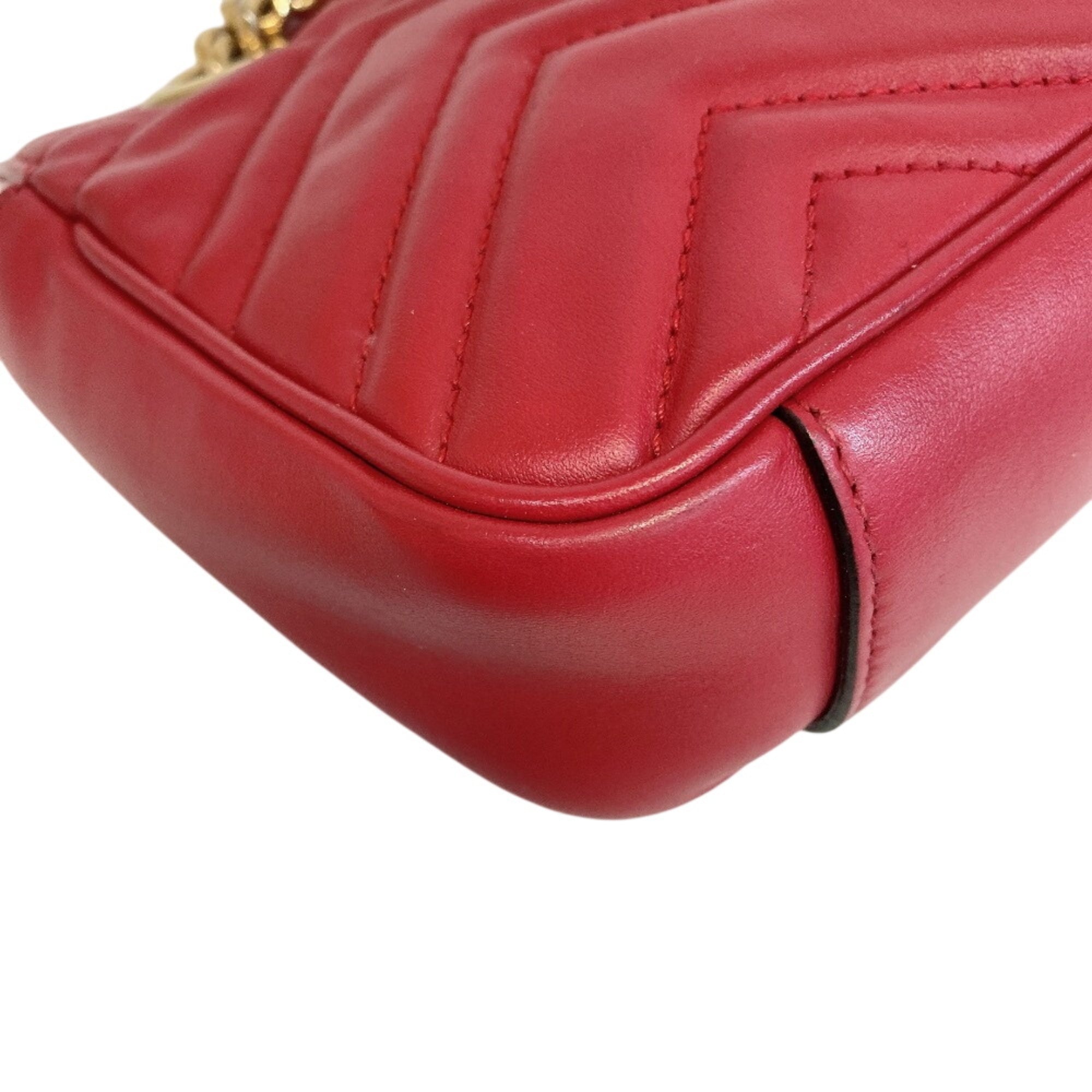 Gucci Red Color Leather Shoulder Bag (Pre-Owned)