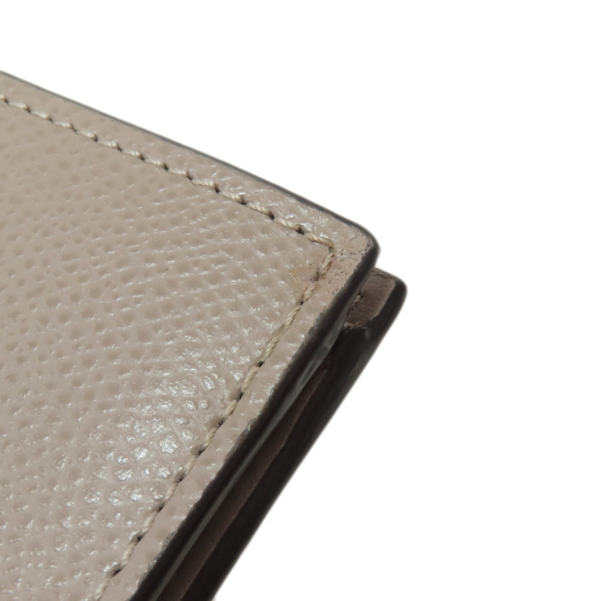 Fendi Beige Leather Wallet (Bi-Fold) (Pre-Owned)
