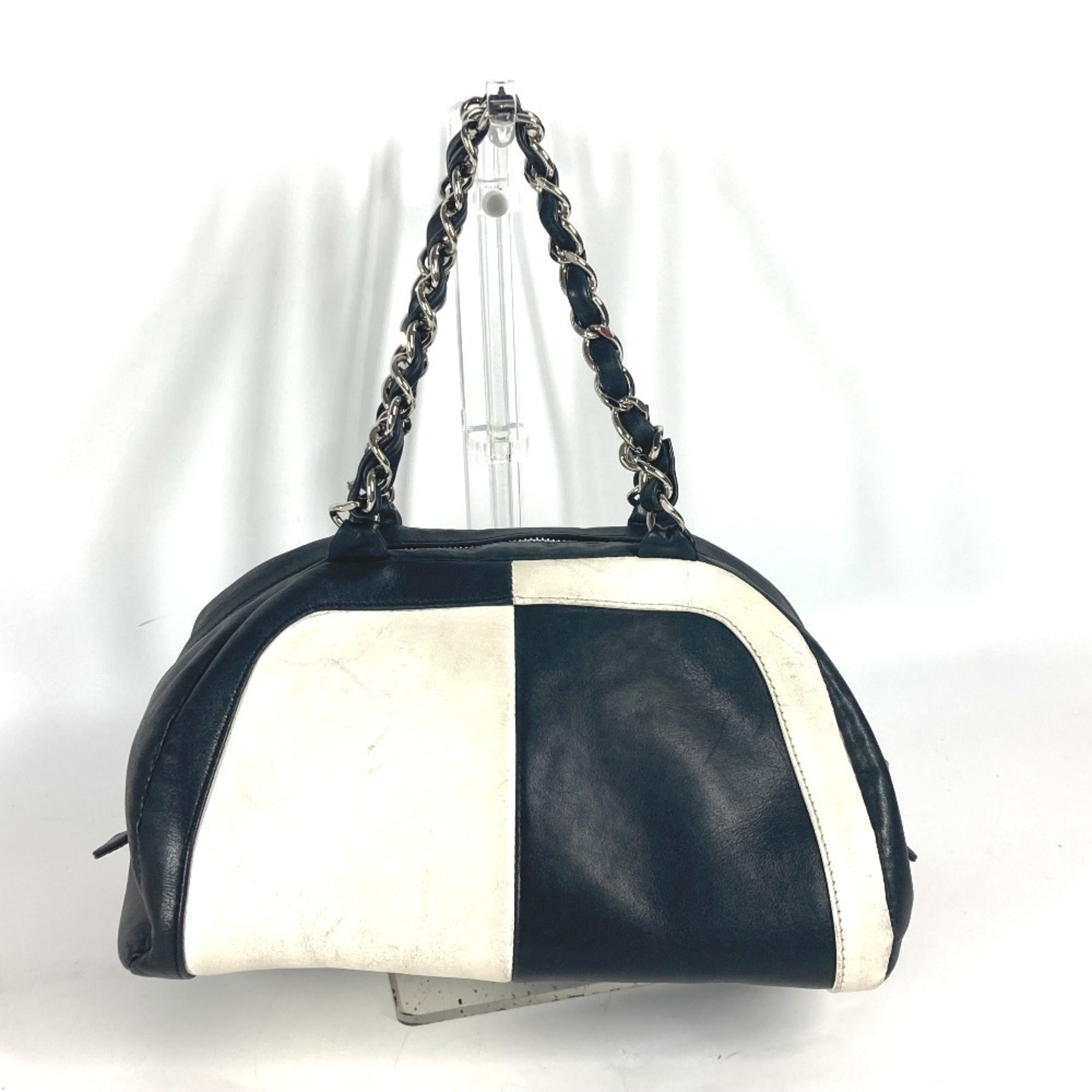 Chanel Black White Leather Boston Bag Shoulder Bag (Pre-Owned)