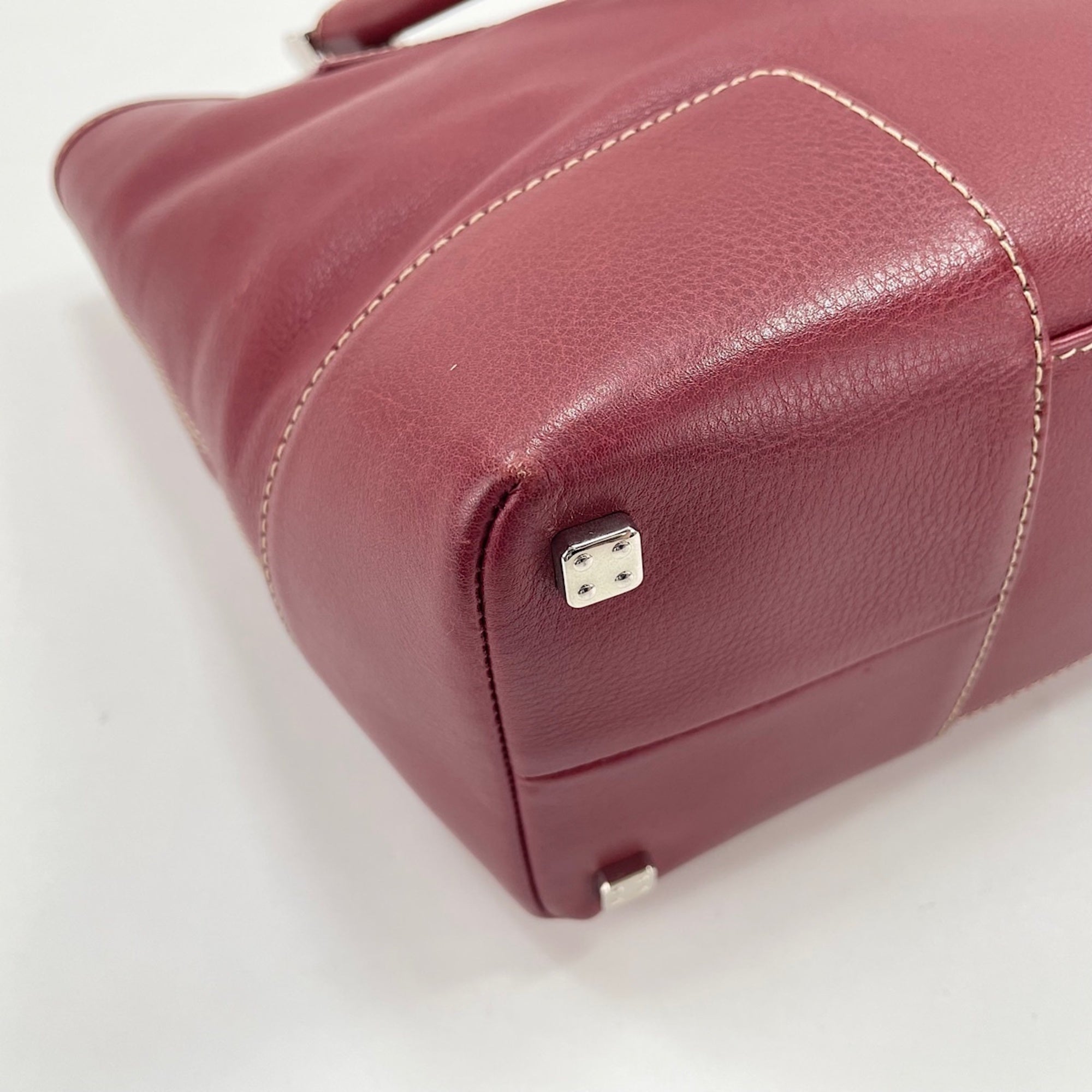 Loewe Red Color Handbag (Pre-Owned)