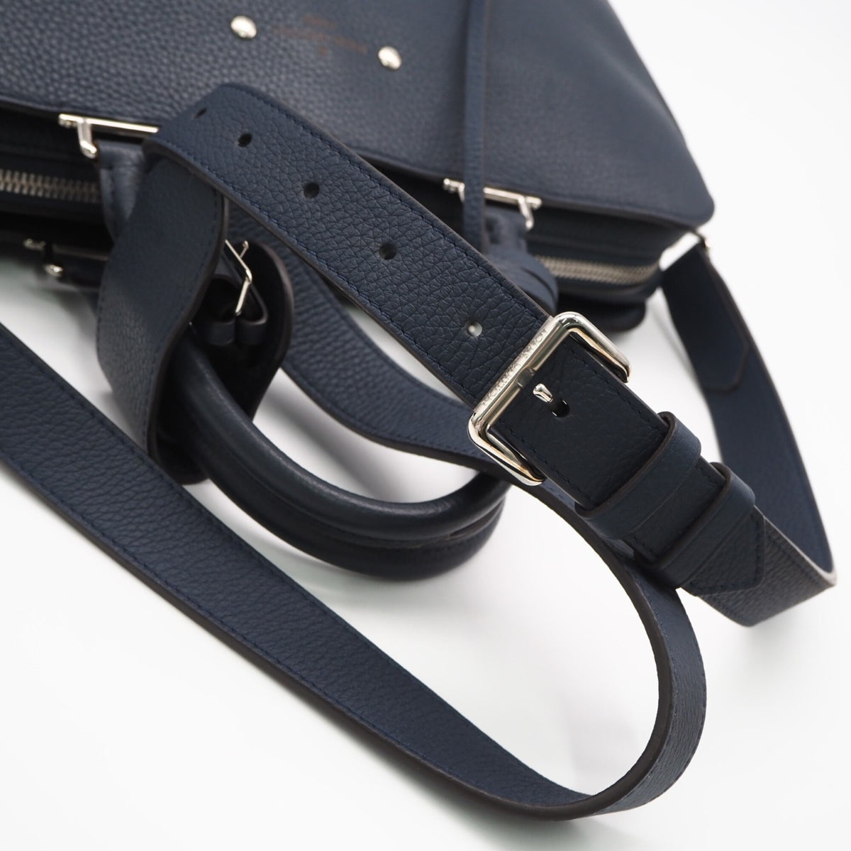Louis Vuitton Navy Leather Briefcase (Pre-Owned)