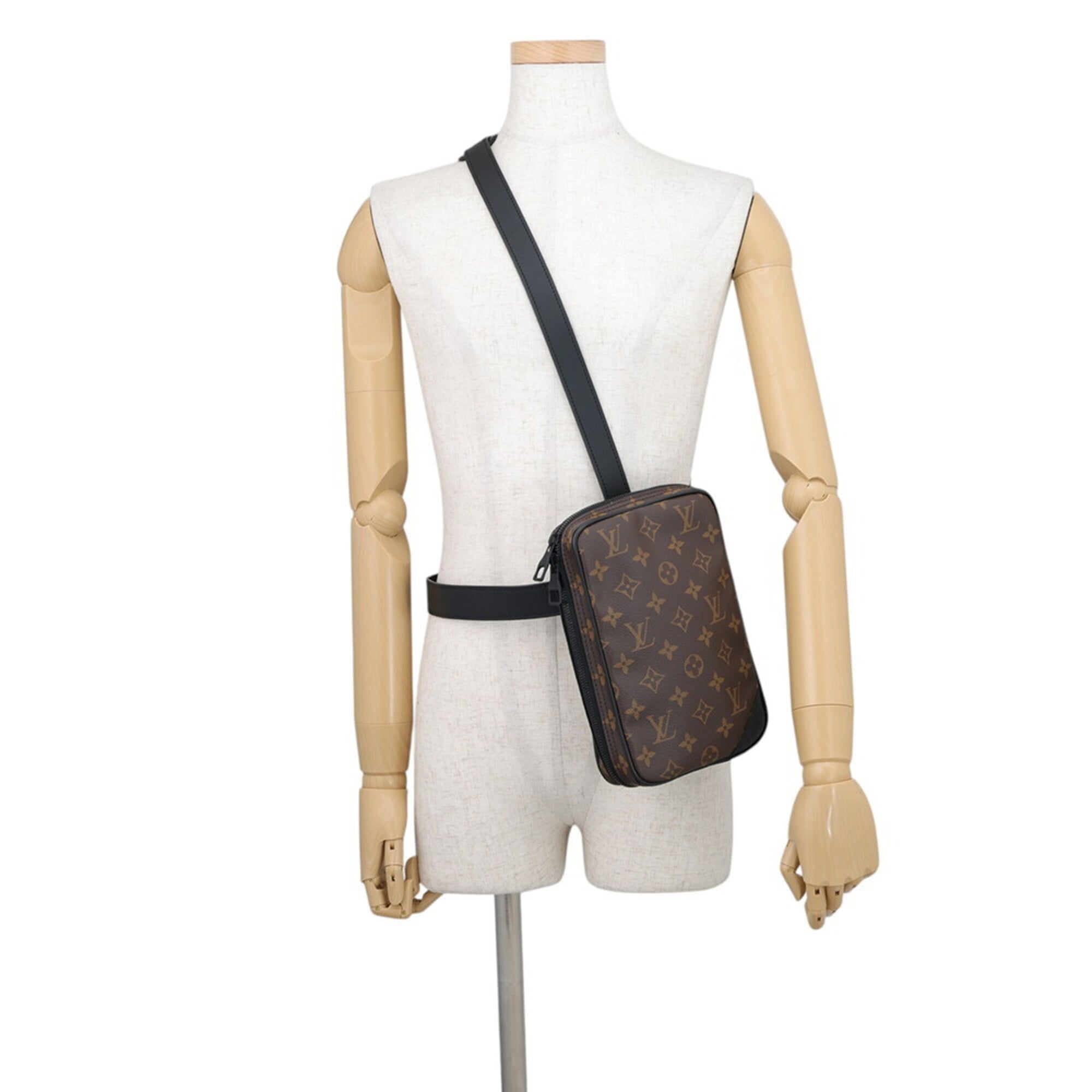 Louis Vuitton Monogram Black Monogram Noir Monogram Handbag Sling Bag (Pre-Owned)