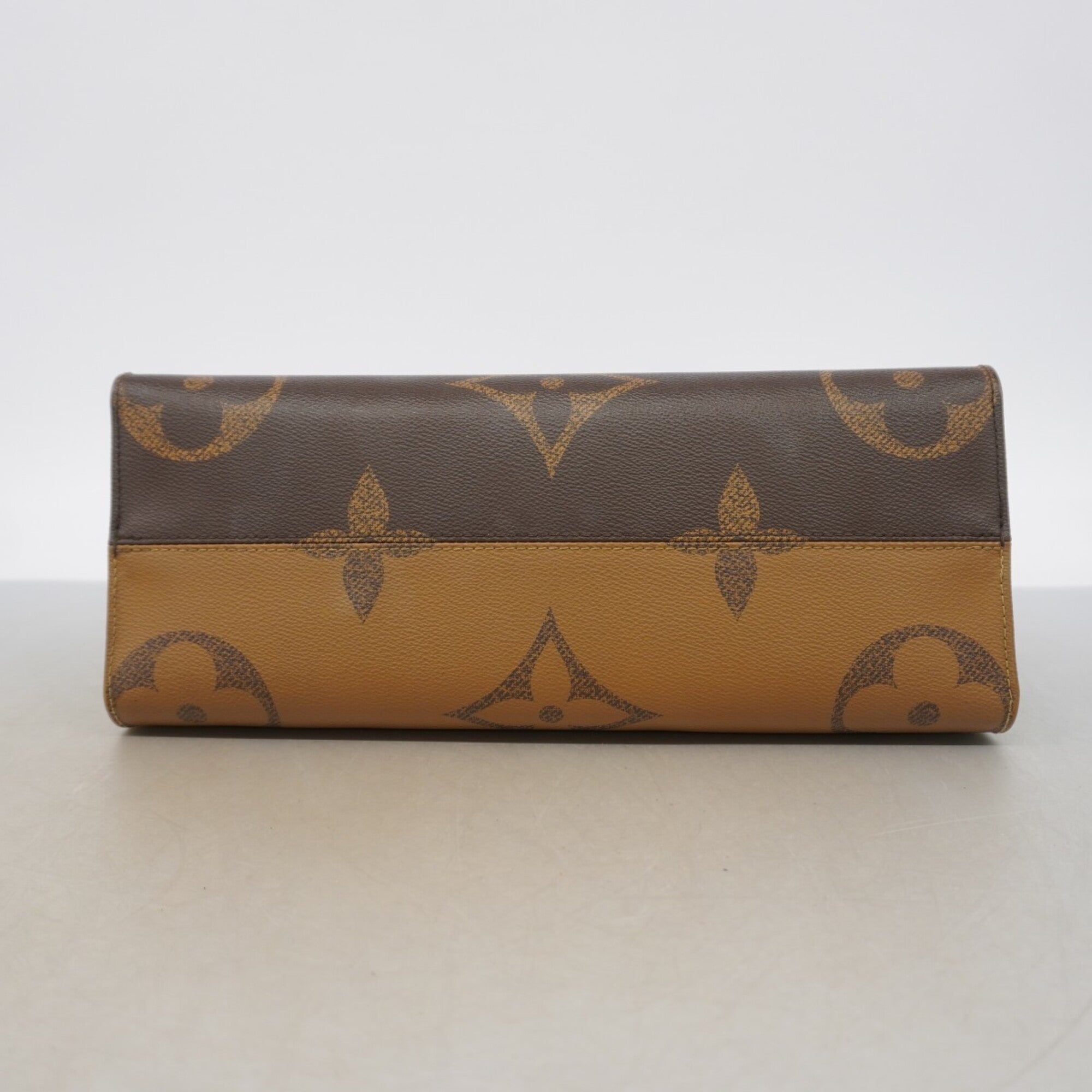 Louis Vuitton Brown Tote Bag (Pre-Owned)