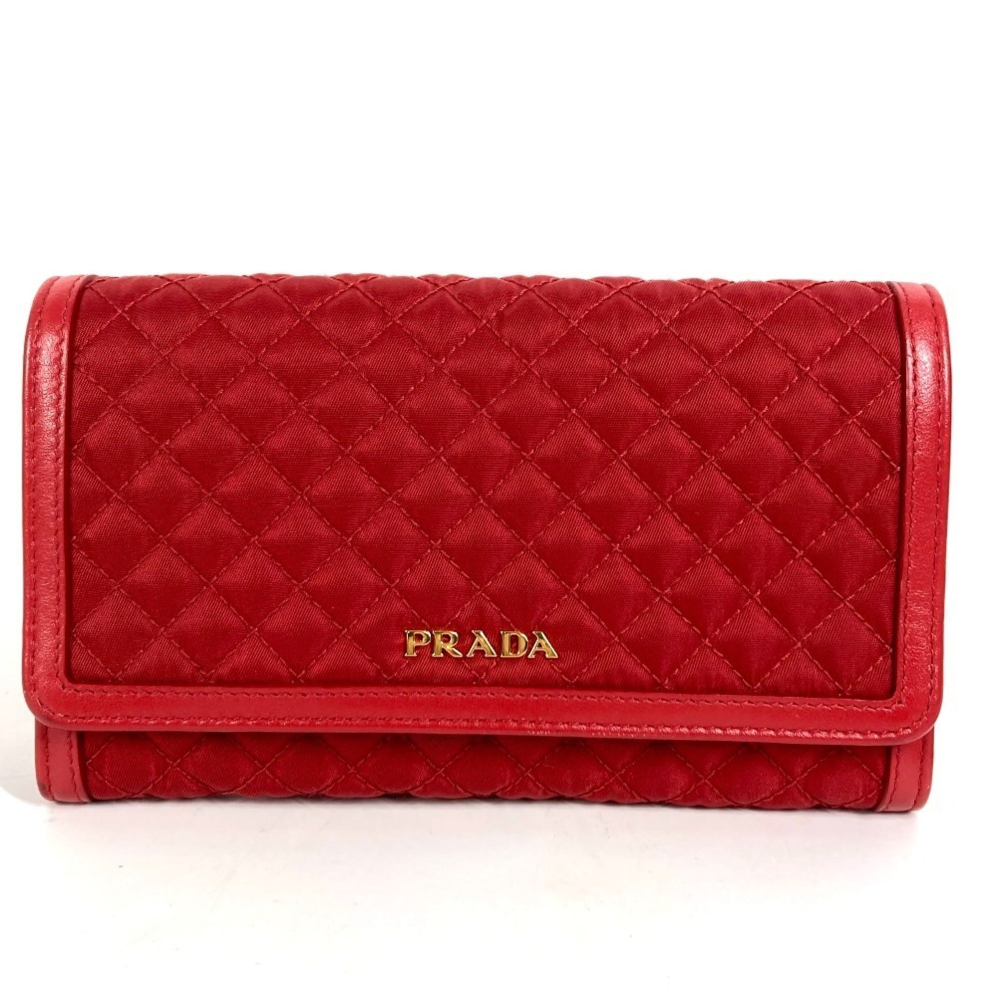 Prada Red Color Quilting Chain/Shoulder Wallet (Pre-Owned)