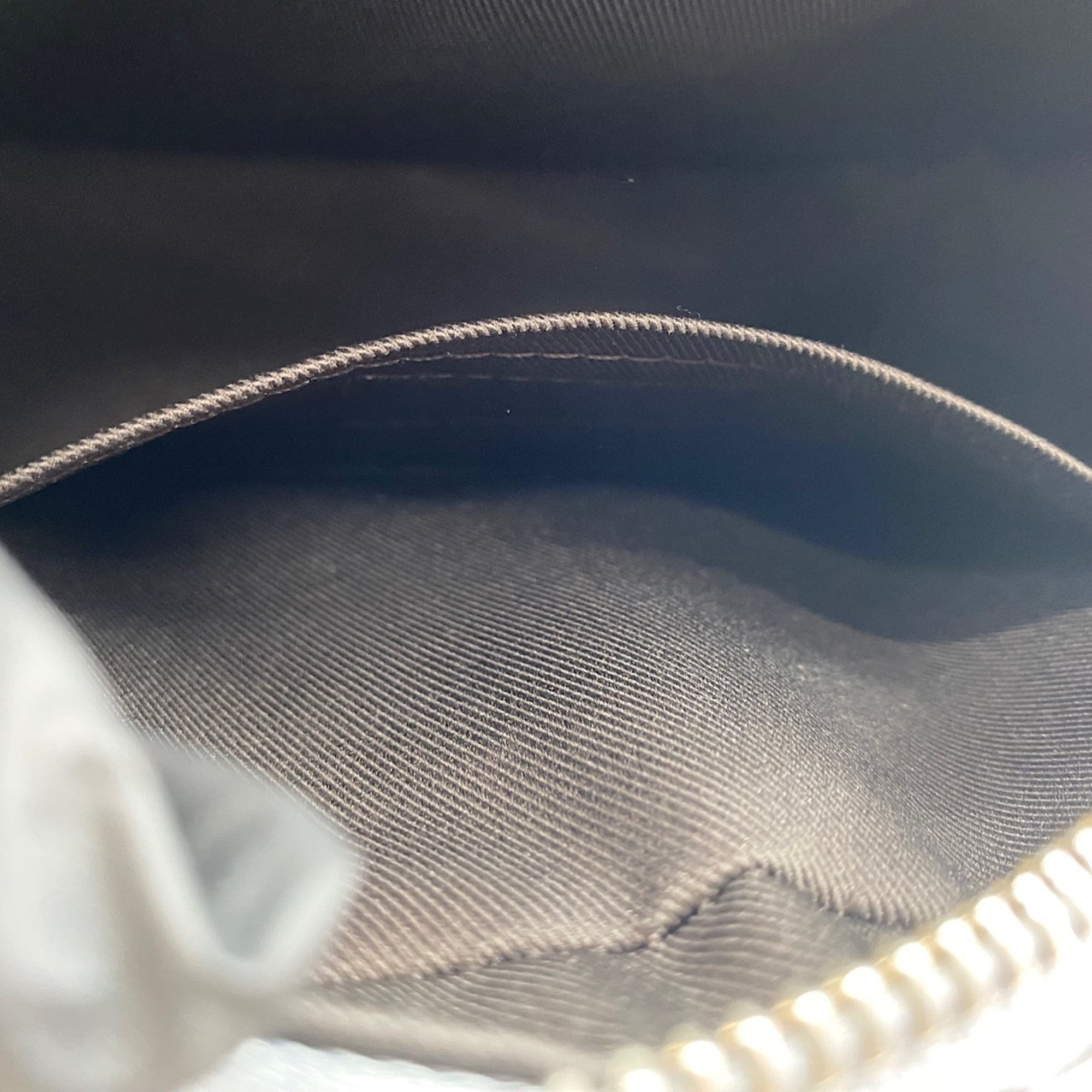 Louis Vuitton Brown Shoulder Bag (Pre-Owned)