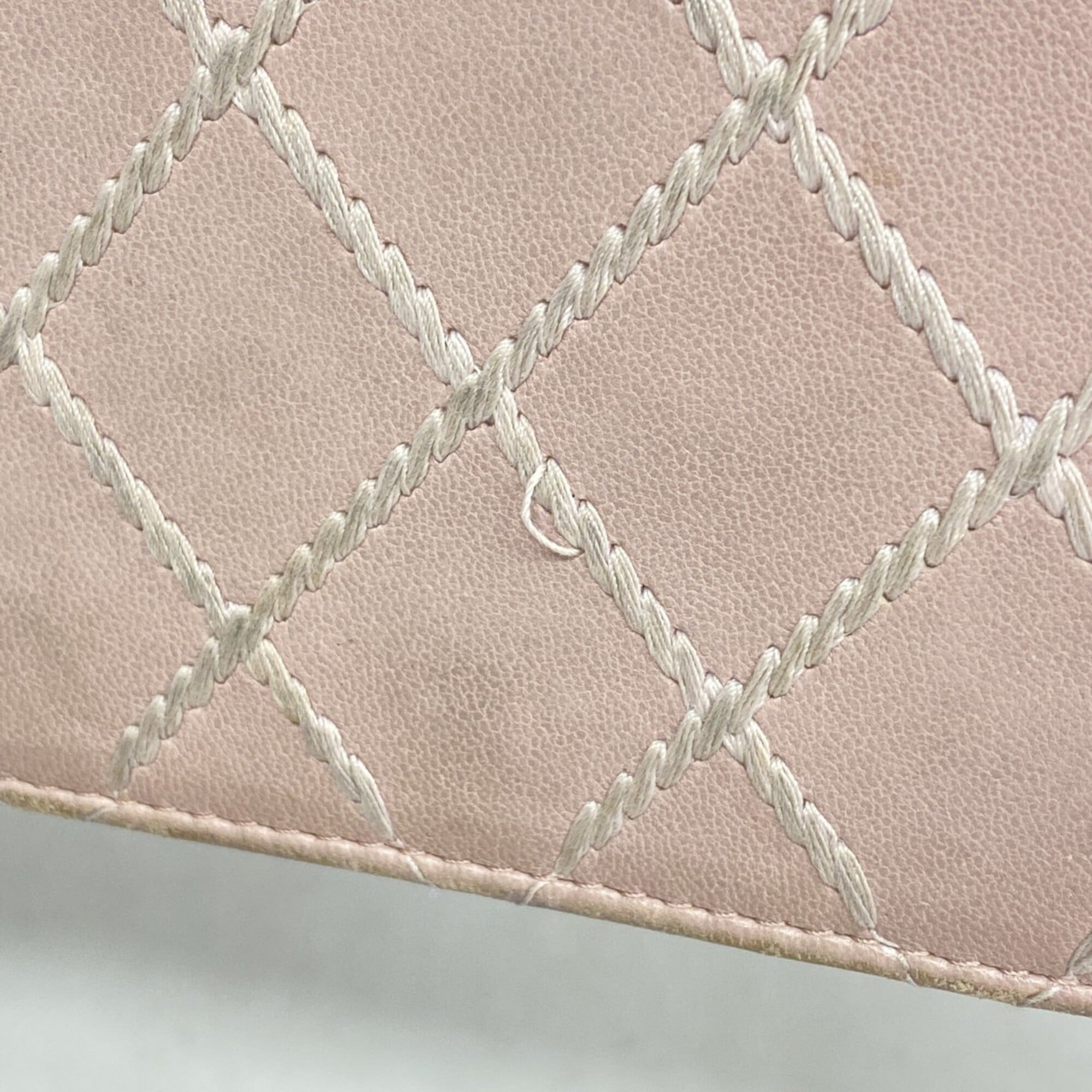 Chanel Pink Leather Long Wallet (Bi-Fold) (Pre-Owned)