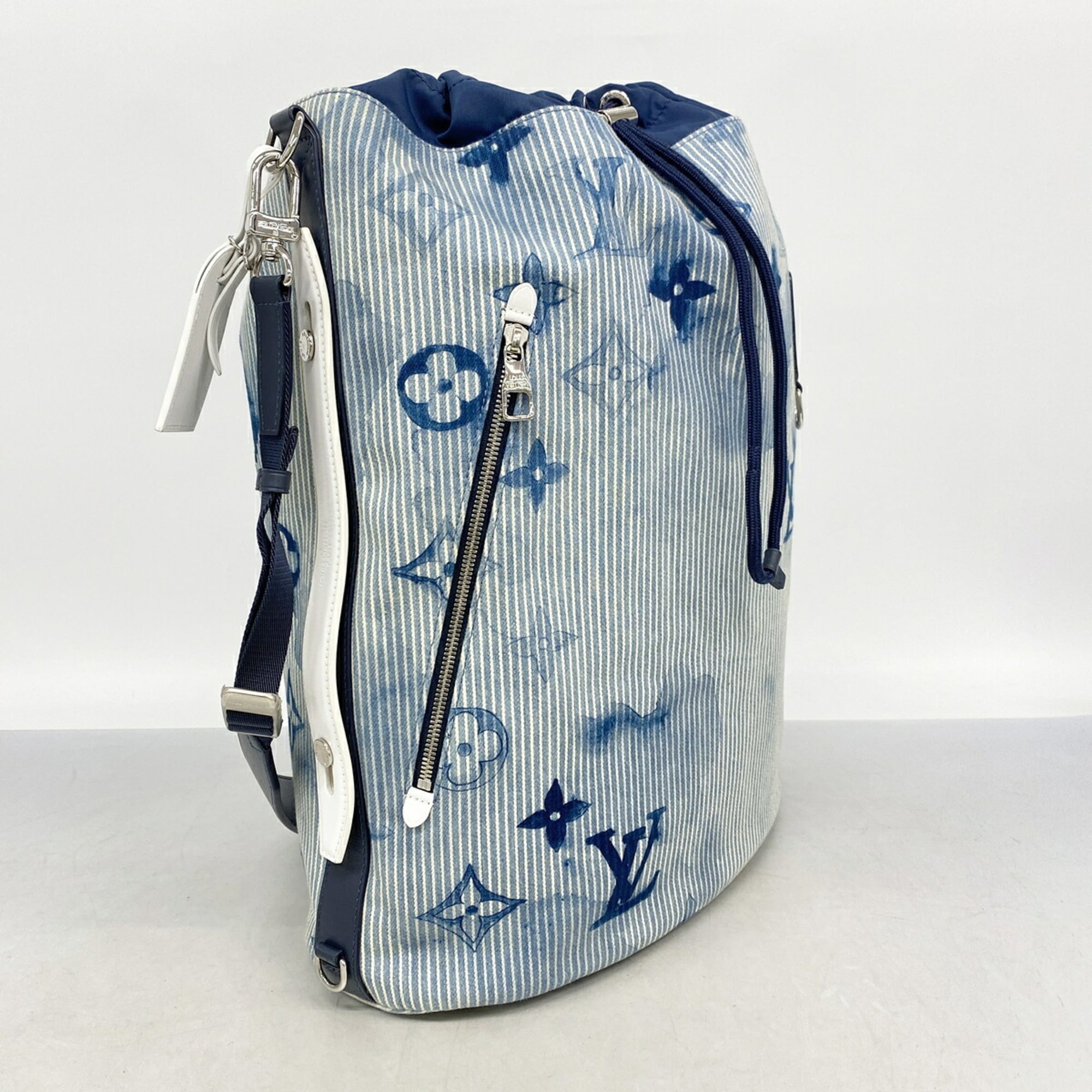 Louis Vuitton Blue Shoulder Bag (Pre-Owned)