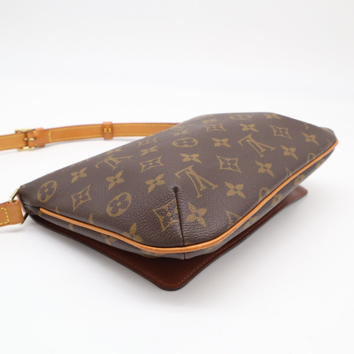 Louis Vuitton Beige Brown Coated Canvas Leather Shoulder Bag (Pre-Owned)