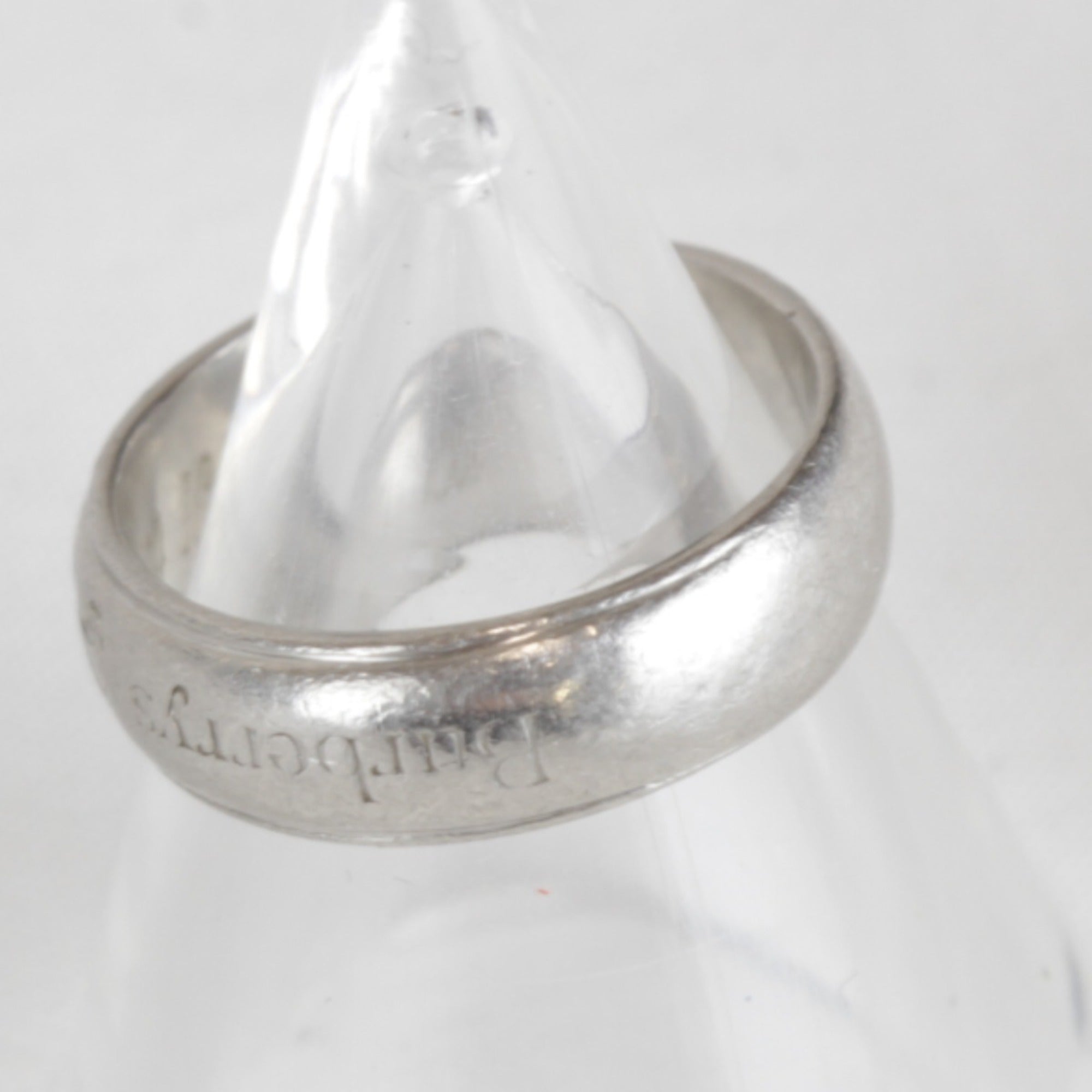 Burberry Silver Platinum 900 Band Ring (Pre-Owned)