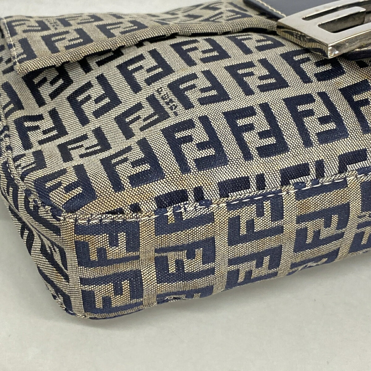 Fendi Navy Nylon Canvas Handbag (Pre-Owned)
