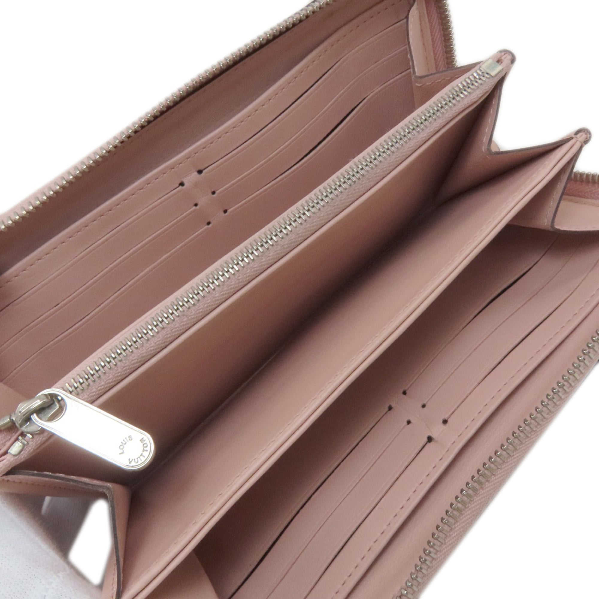 Louis Vuitton Magnolia Mahina Leather Leather Long Wallet (Bi-Fold) (Pre-Owned)