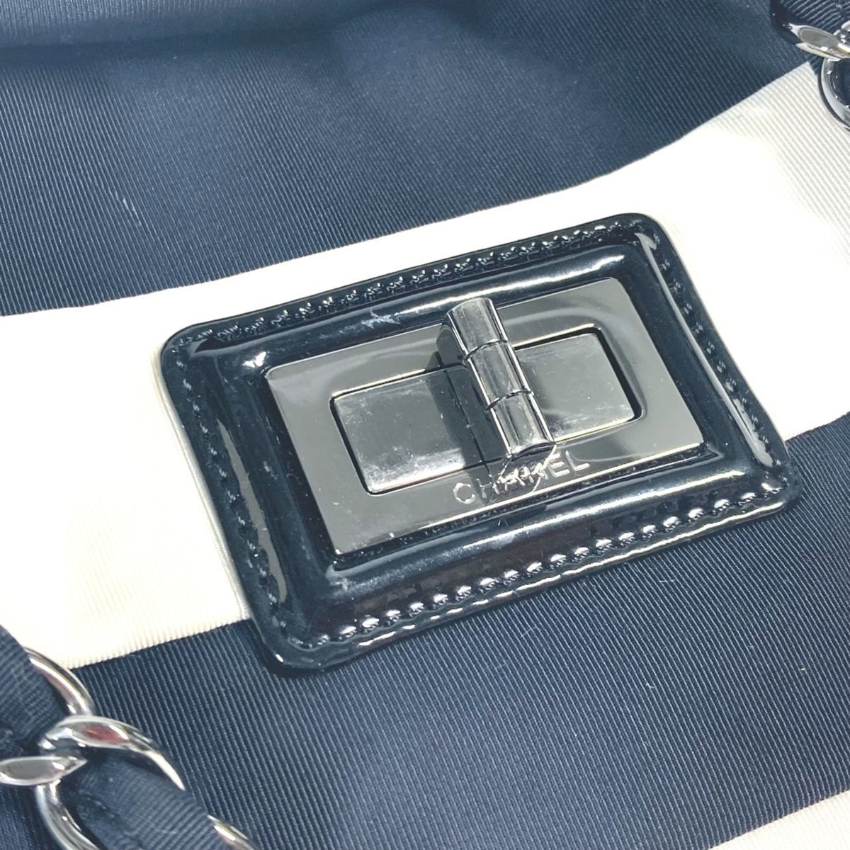 Chanel Black White Nylon Canvas Shoulder Bag (Pre-Owned)