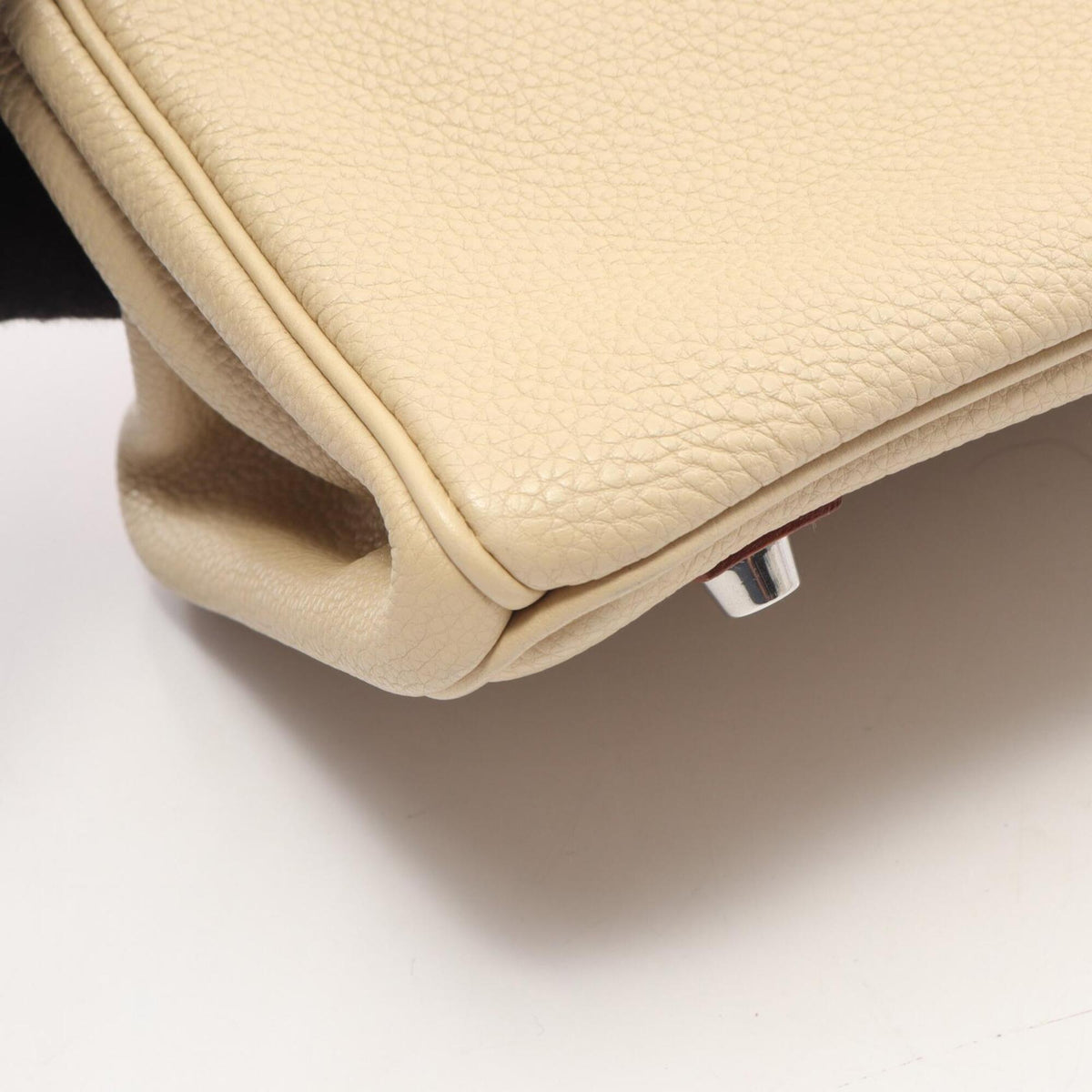 Hermes Ivory Togo Leather Handbag (Pre-Owned)