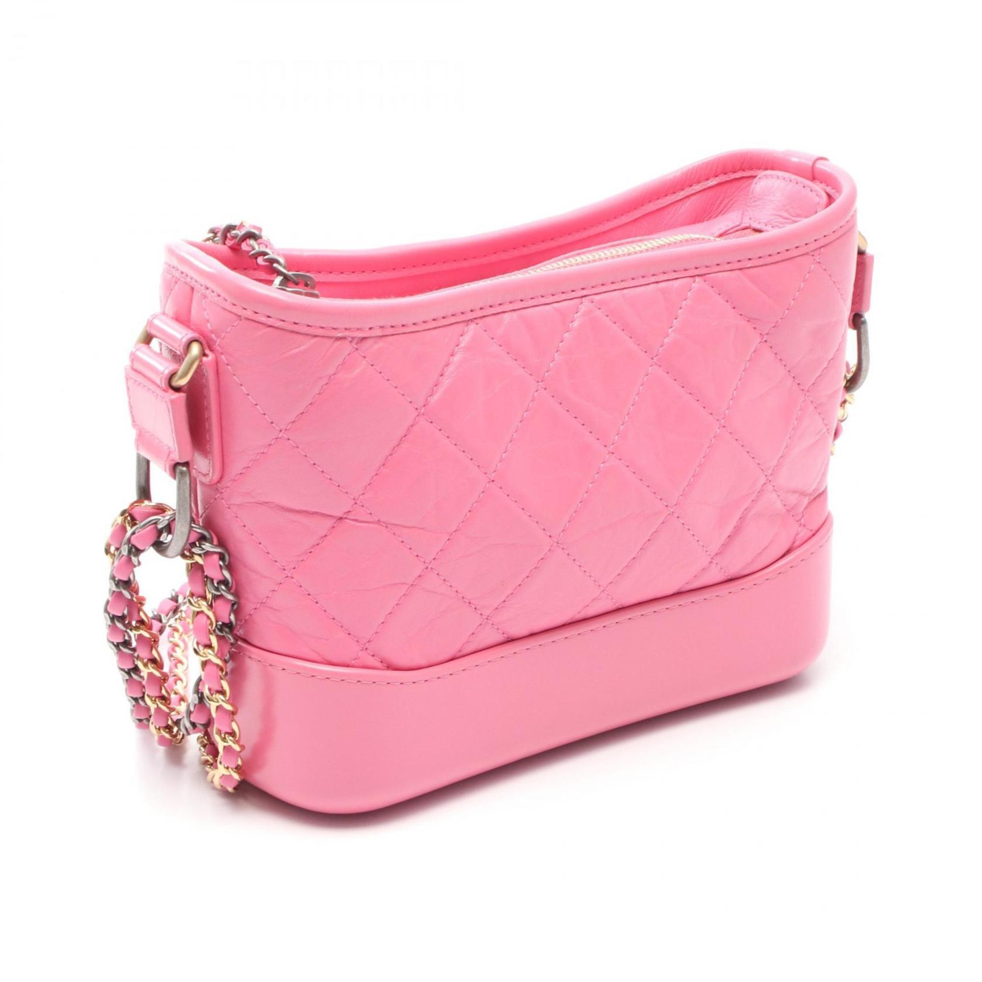 Chanel Pink Leather Shoulder Bag (Pre-Owned)