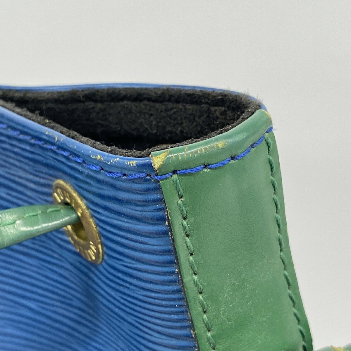 Louis Vuitton Borneo Green Toledo Blue Shoulder Bag (Pre-Owned)