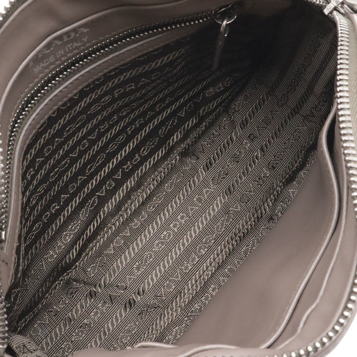 Prada Grayish Leather Clutch Bag Shoulder Bag (Pre-Owned)