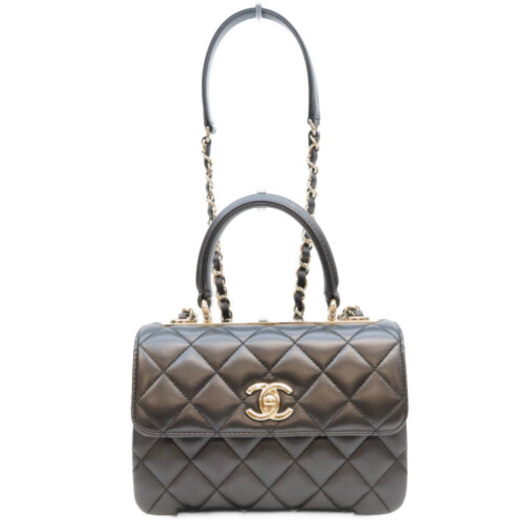 Chanel Black Leather Shoulder Bag (Pre-Owned)