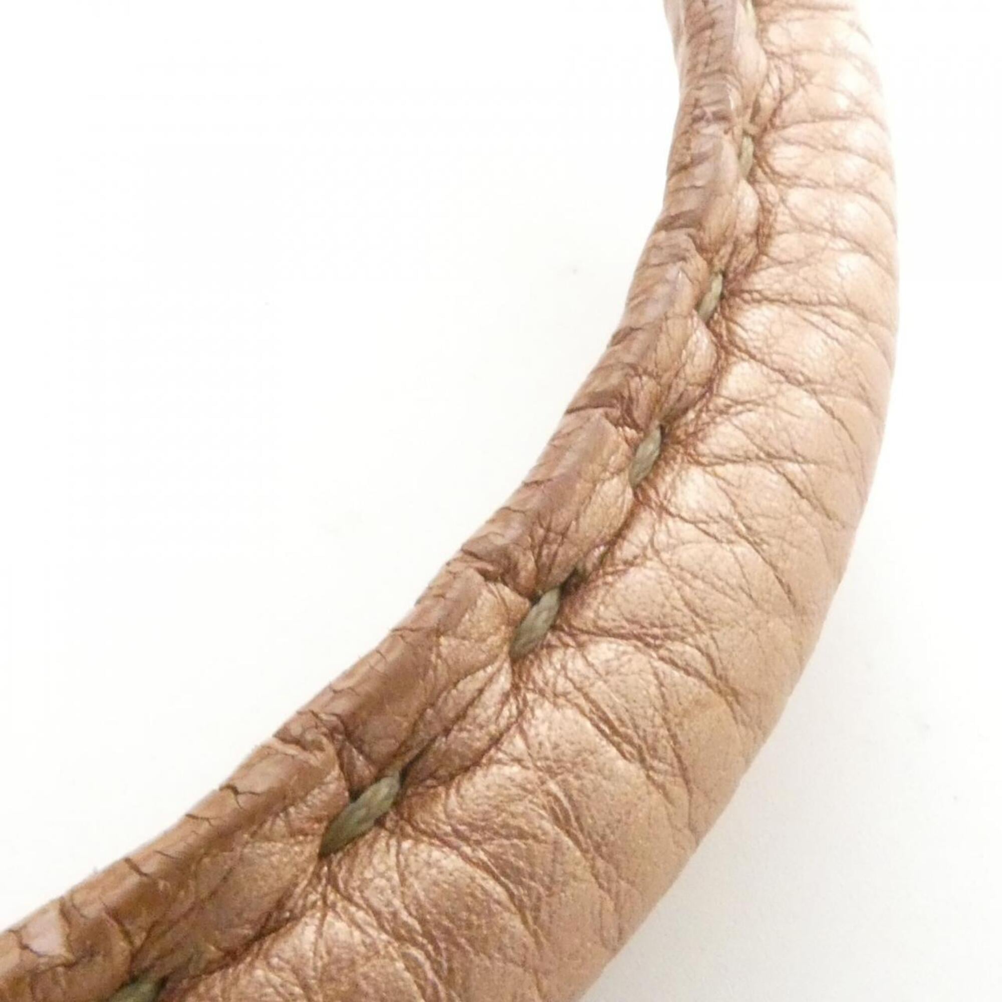 Fendi Pink Leather Shoulder Bag (Pre-Owned)