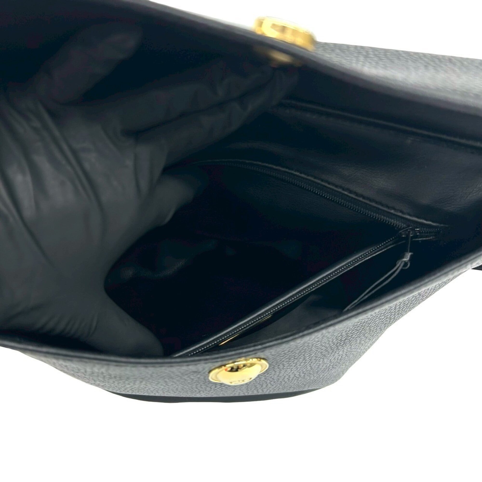 Christian Dior Black Leather Shoulder Bag (Pre-Owned)