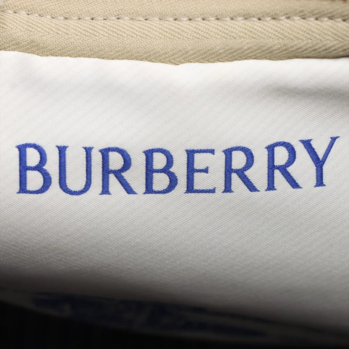 Burberry Gray Handbag Pouch (Pre-Owned)